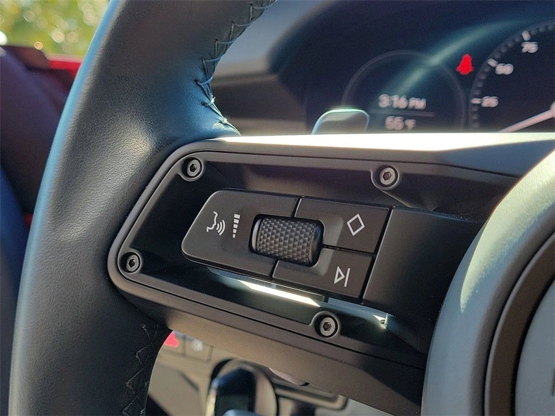 mph036_147131742_37_9f662b3750