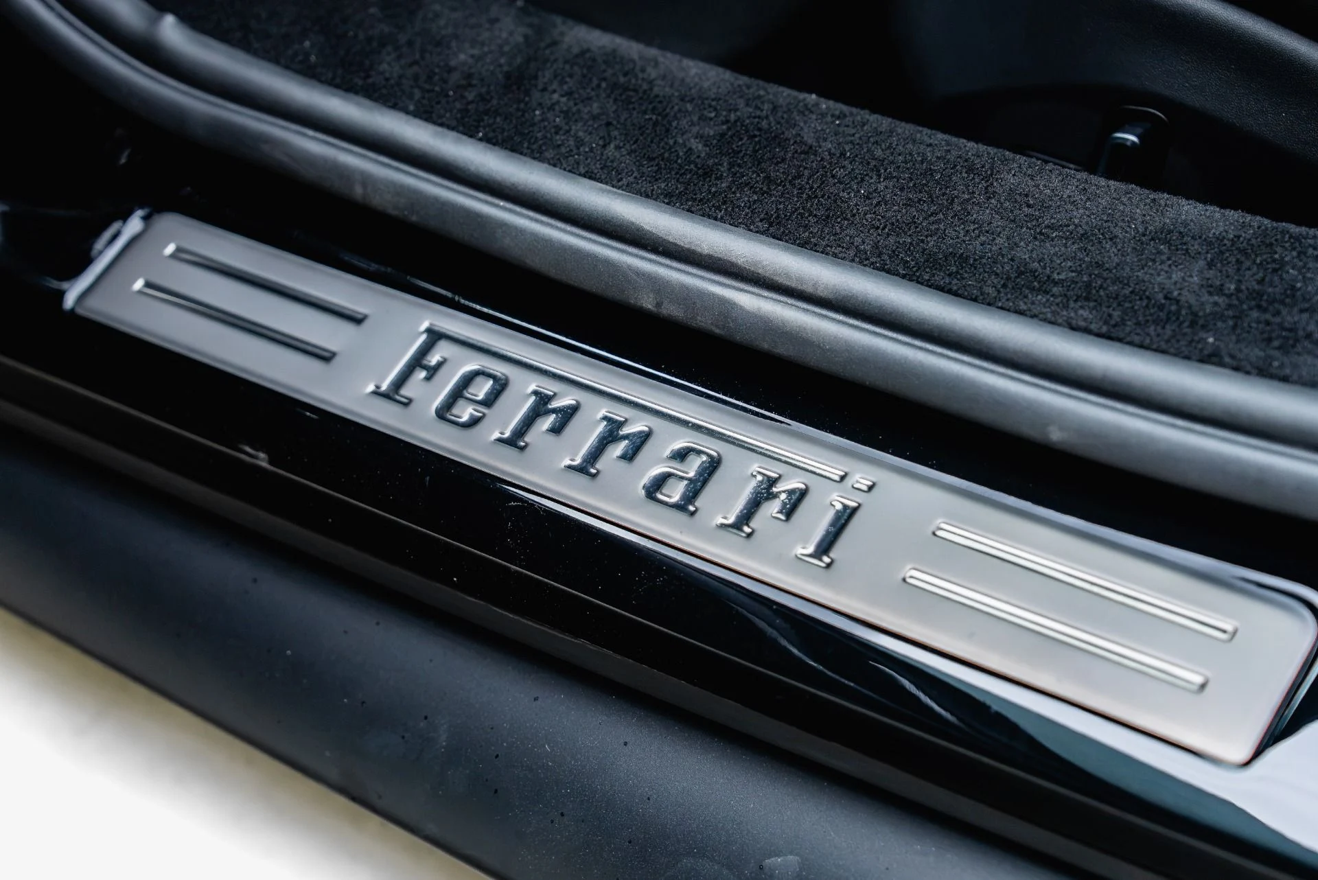 mph036_1485304494_Used_2024_Ferrari_296_GTS_1784751539_83aad1b6d8