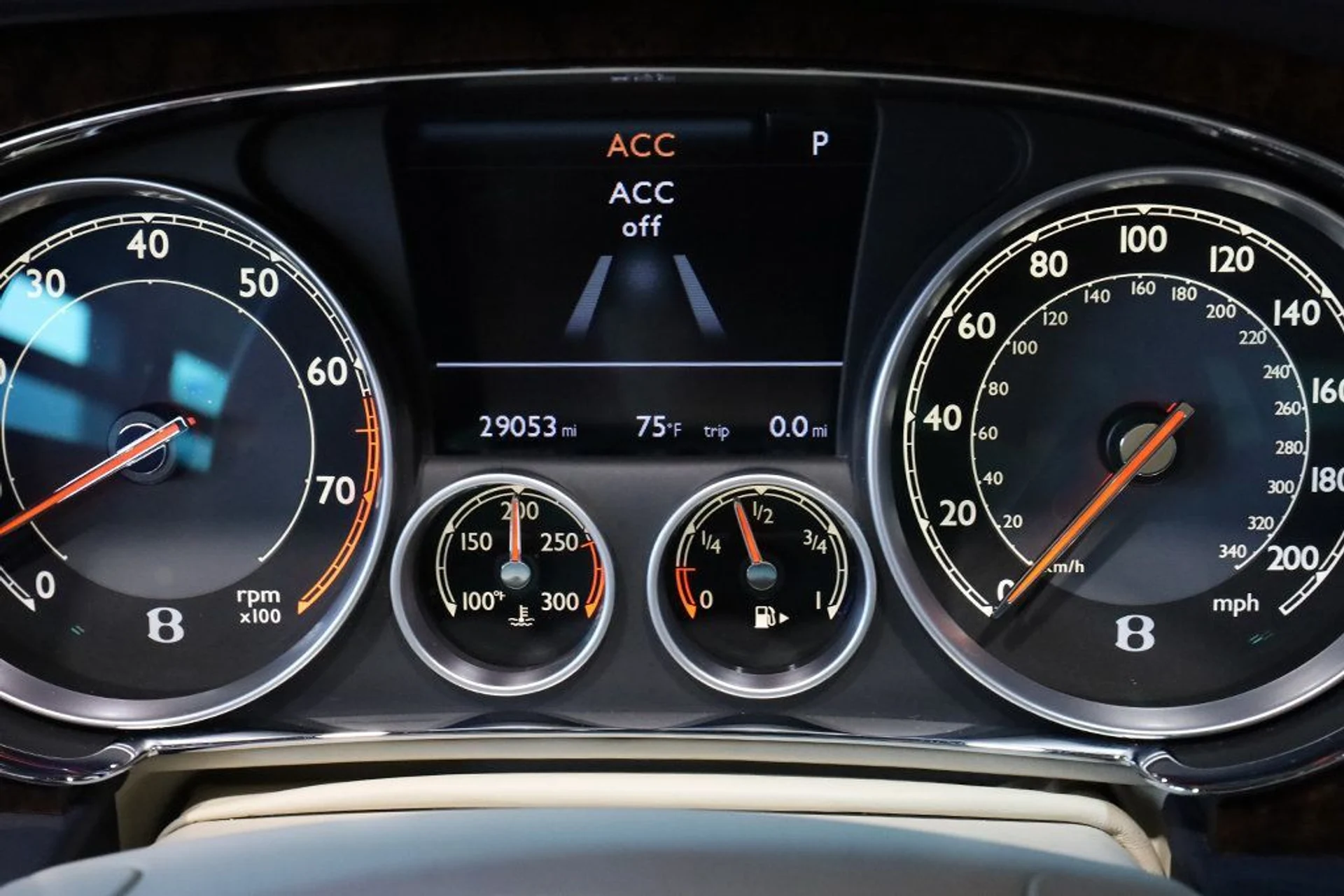 mph036_1490080509_used_2015_bentley_continental_gt_speed_convertiblegtcspeed_9689_23043026_37_1024_cc57d52136