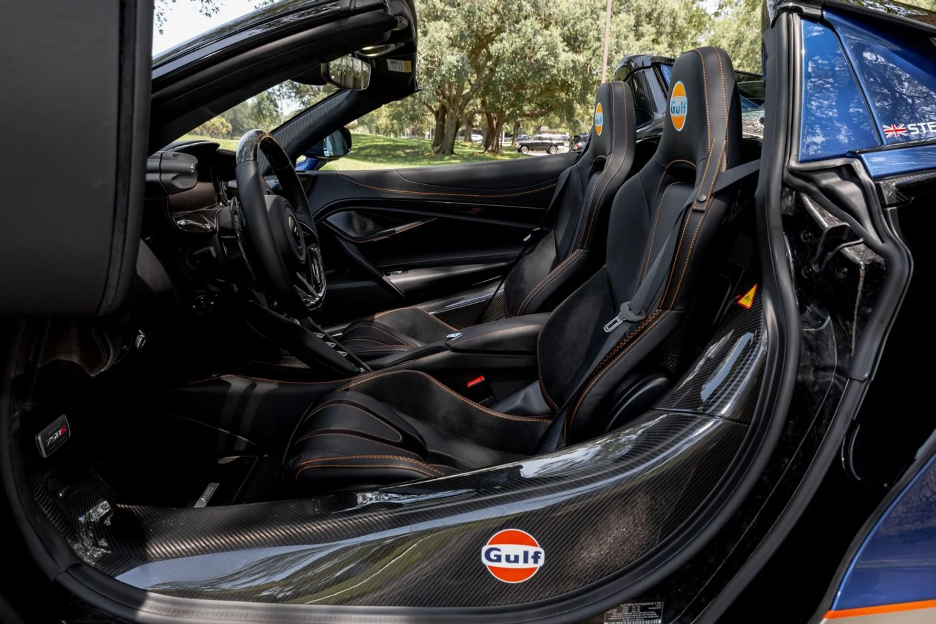 mph036_1500694769_430_p37_l_819bb1a533
