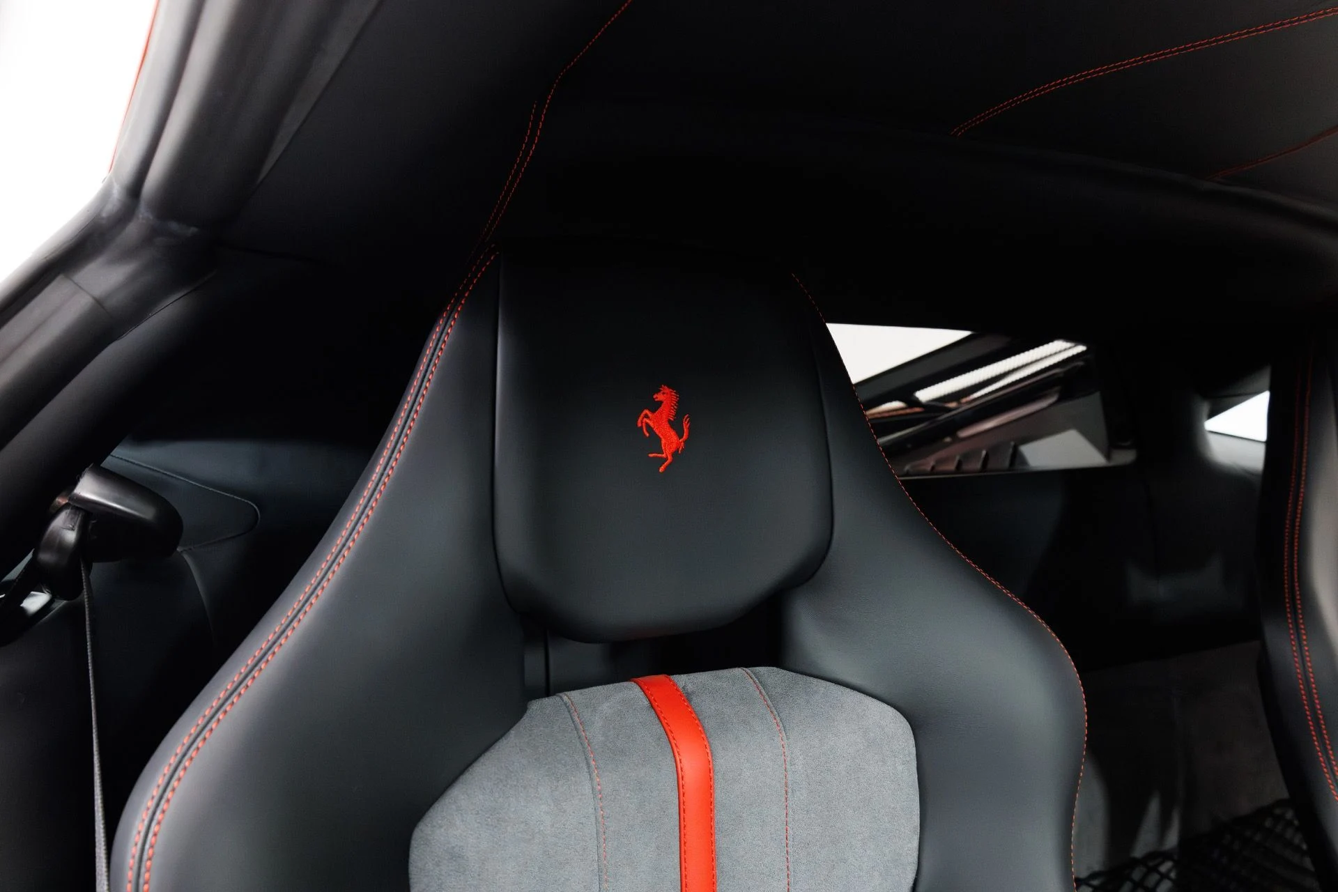 mph036_1505081591_Used_2019_Ferrari_488_Pista_1772733819_713b069807