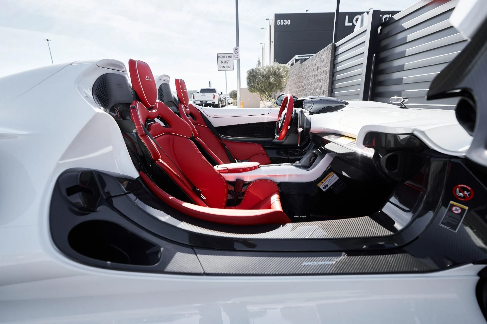 mph036_1521694181_Used_2021_Mc_Laren_Elva_1762815319_3304e58b4d