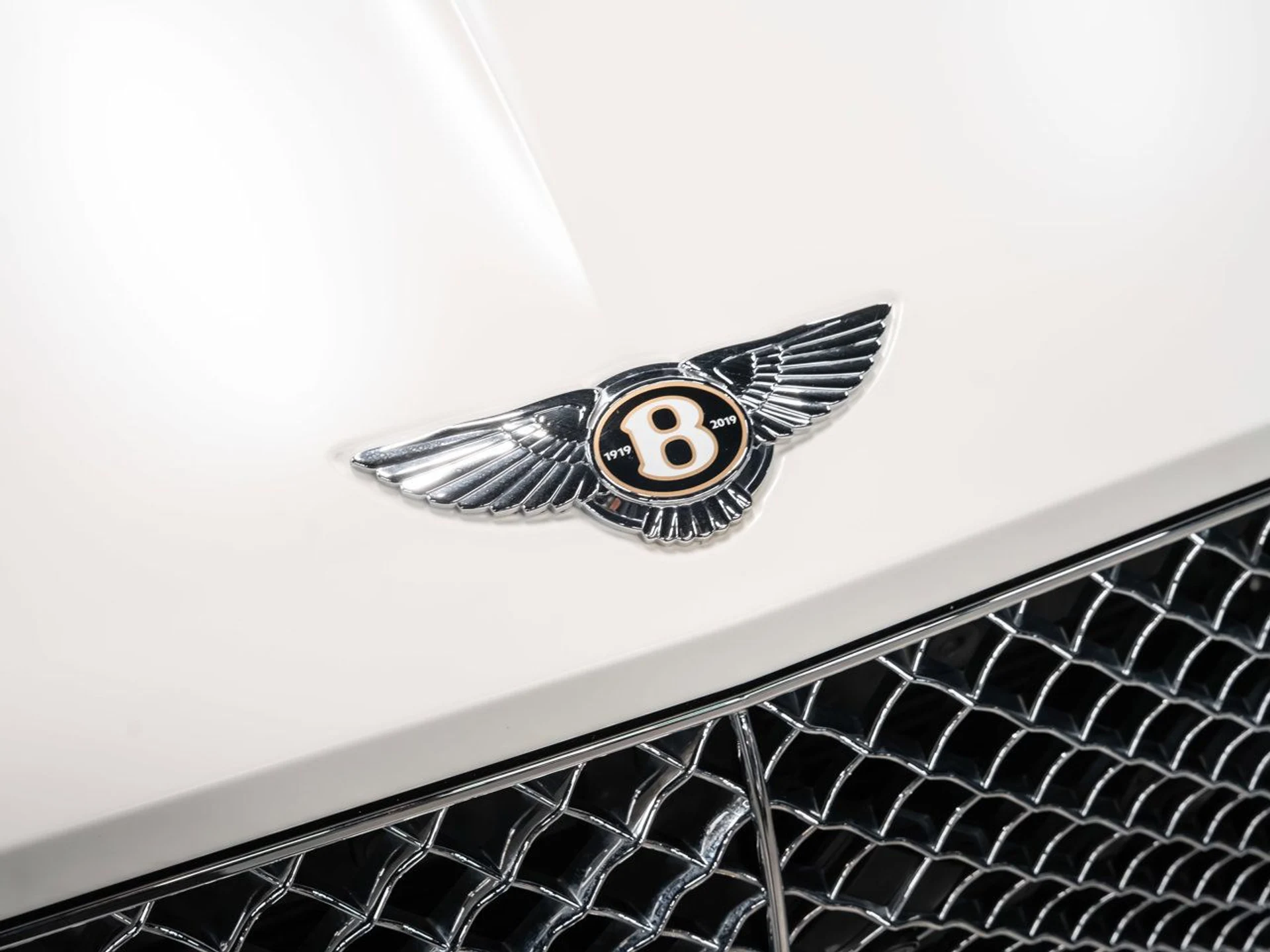 mph036_1523828503_bentley_continental_2020_1757e82b27