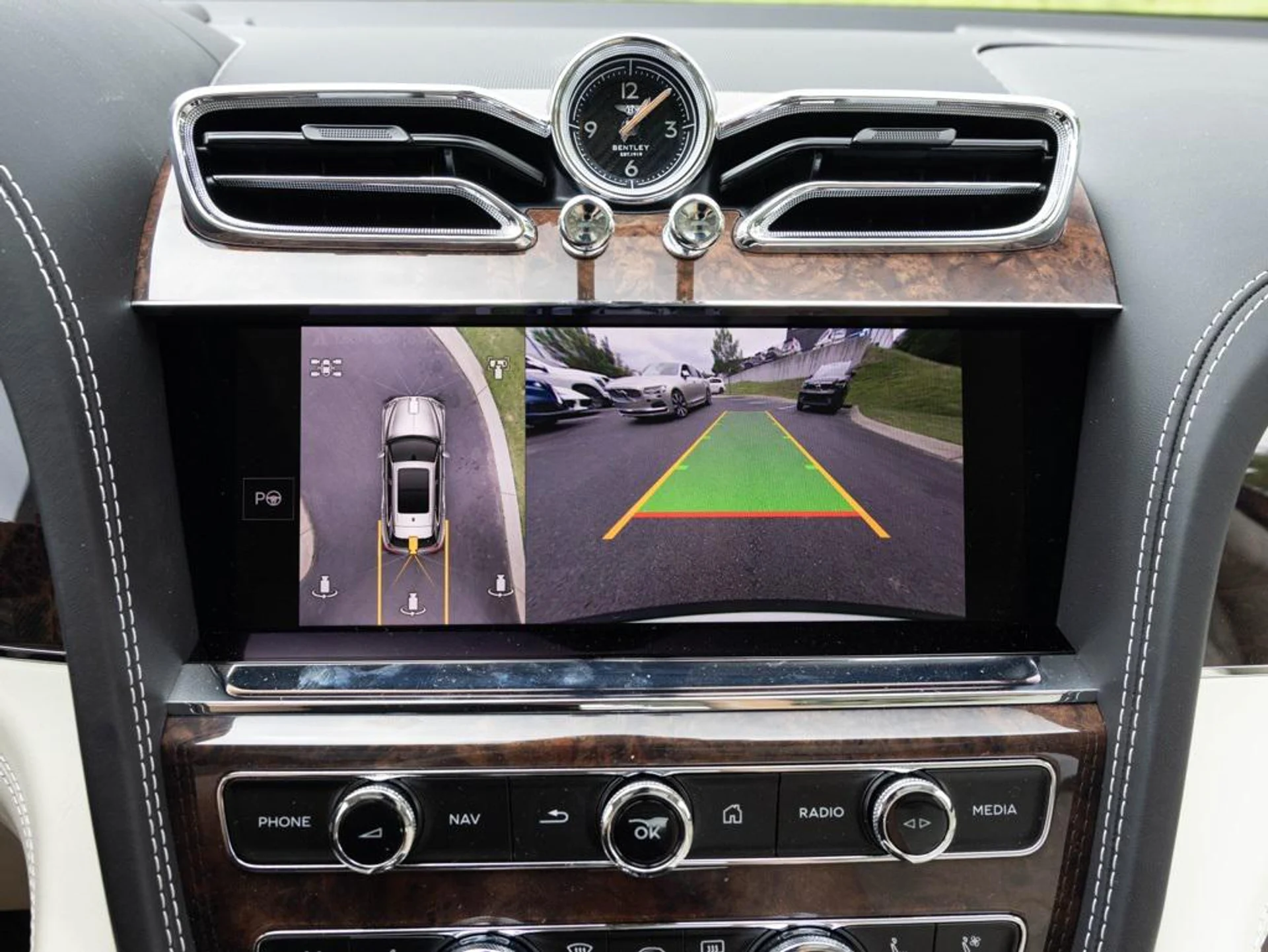 mph036_1535683300_444557824_688defa7b8367c48735ada0d_768d22f79a