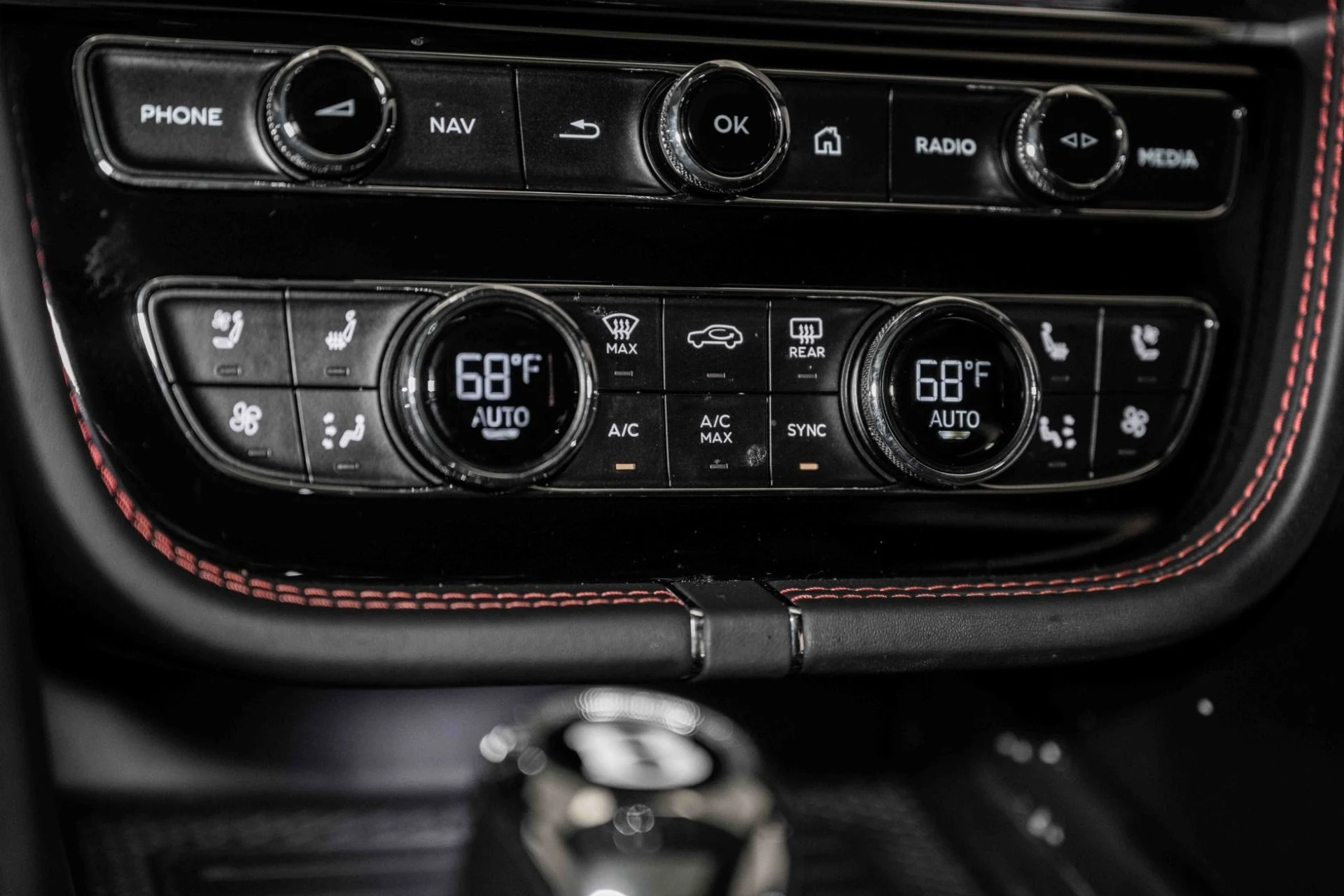 mph036_153666661_Used_2022_Bentley_Bentayga_S_1725543345_c4a2eec3e2