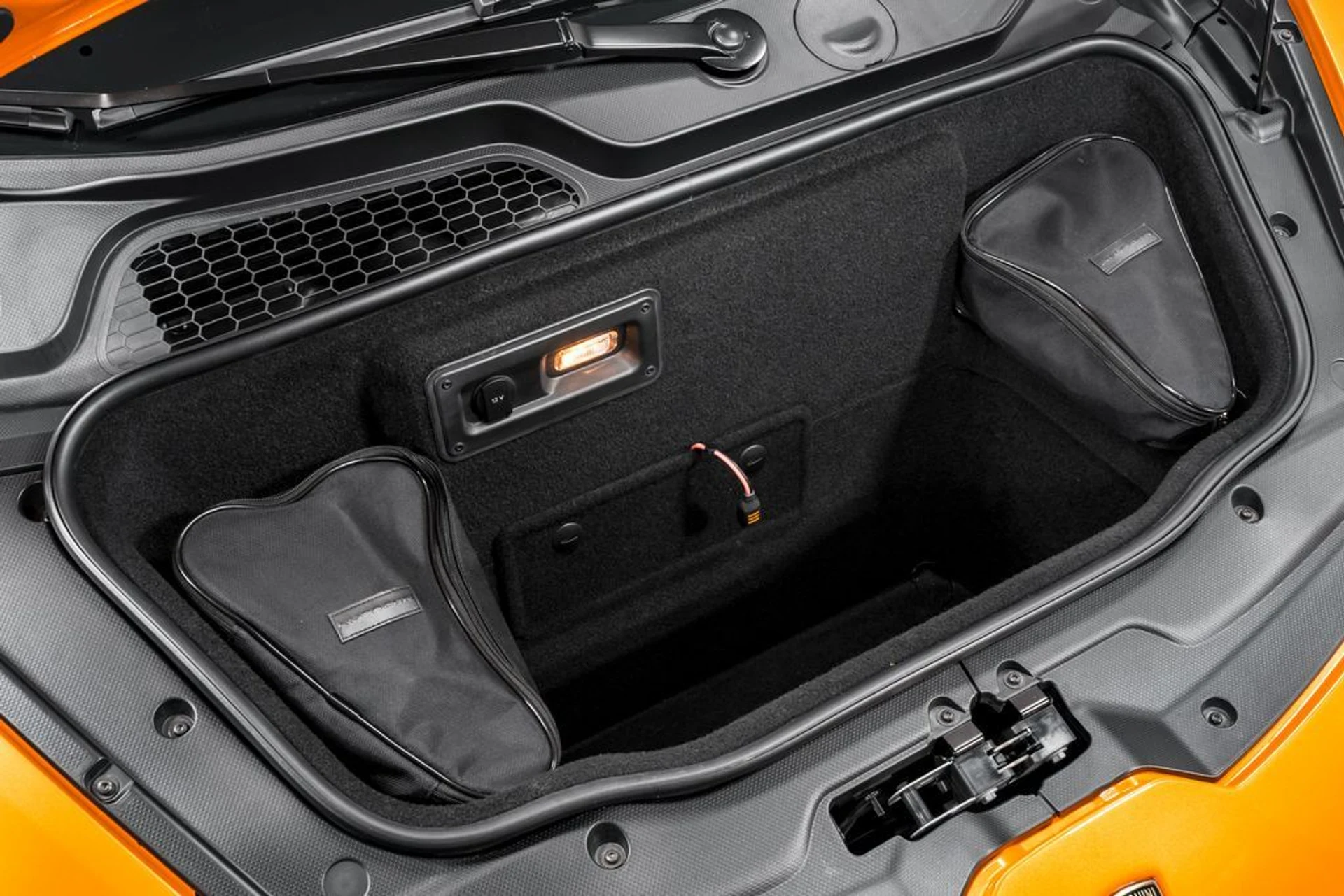 mph036_1537505448_5cedfe579a6ad243888ca2e13c245f71x_736824733f