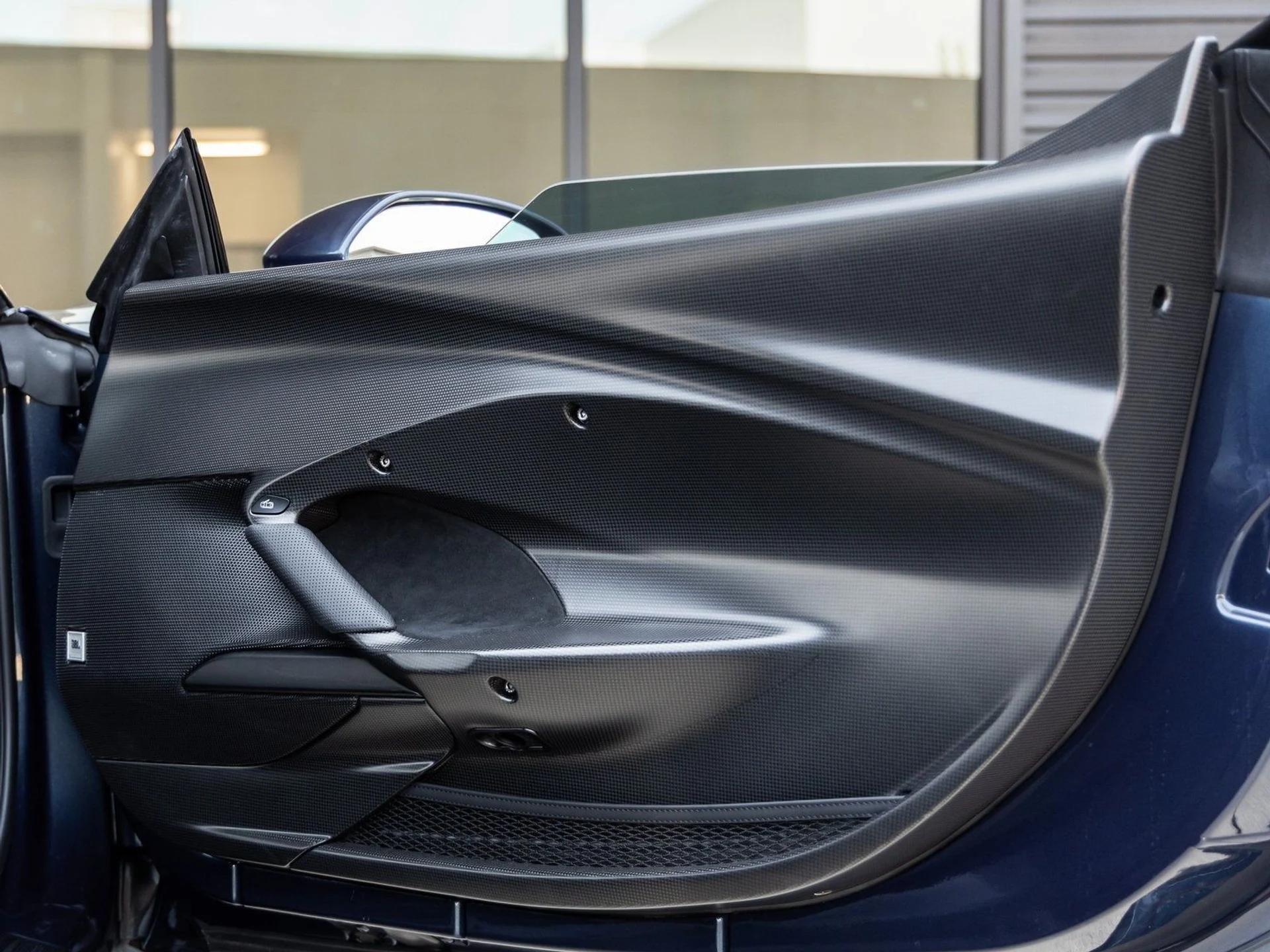 mph036_1541967752_37_d14b602ff3