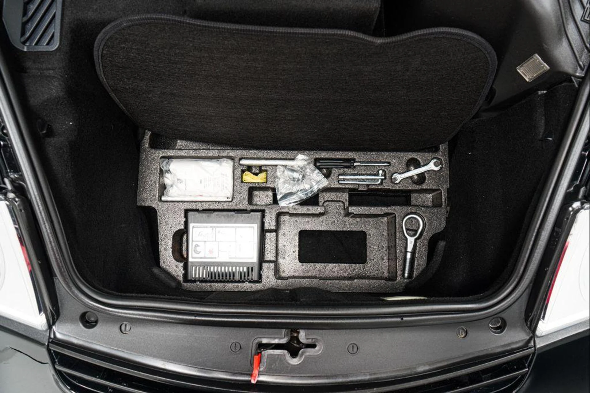 mph036_1546566463_h_BK_Al_Krltt_S9_Oxe_J1_THV_0wh_EA_8_6f9194839b