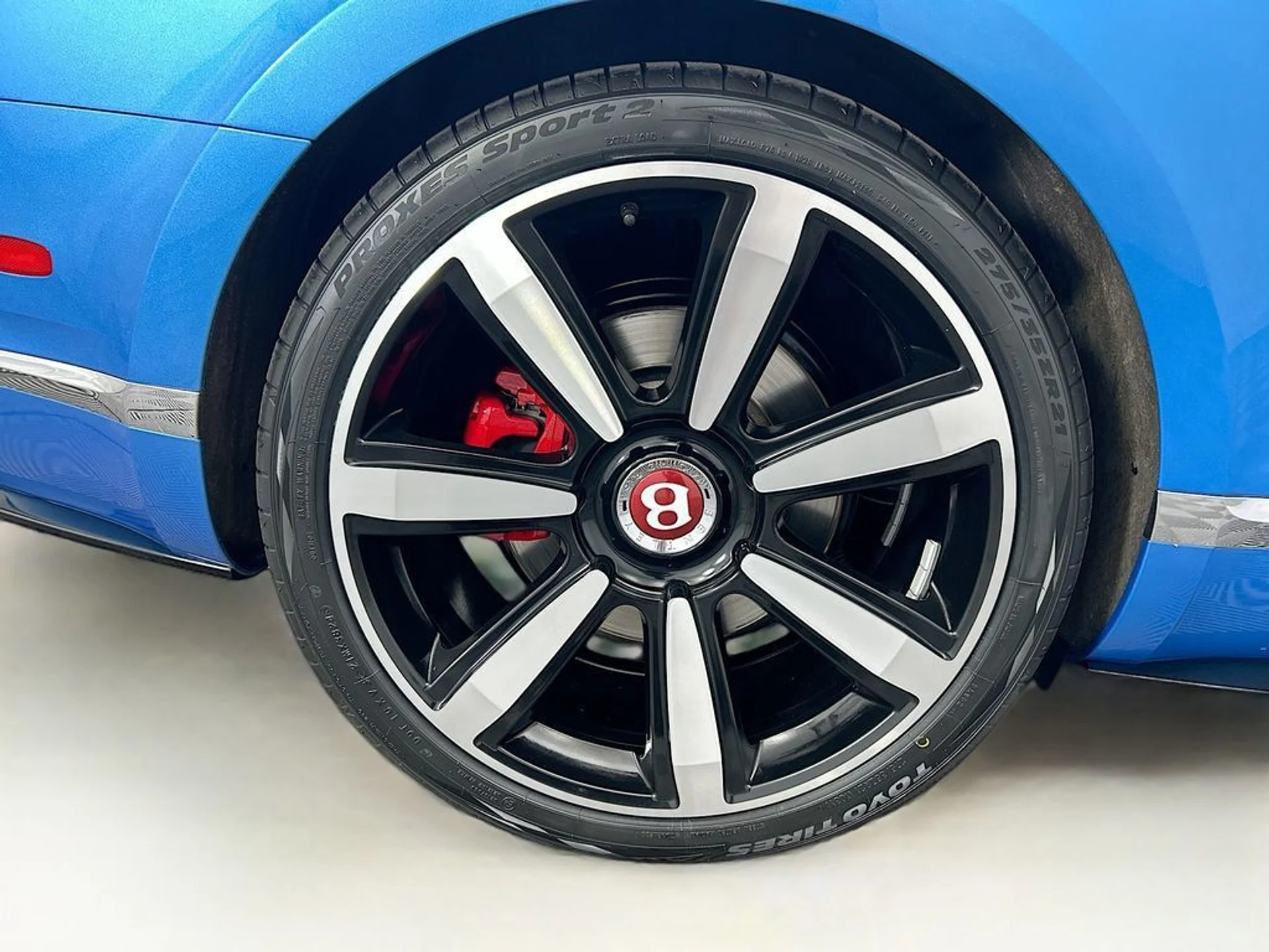 mph036_1553557880_used_2014_bentley_continental_gt_v8_s_2drconvertible_8119_22979396_37_1024_4fdbf55191