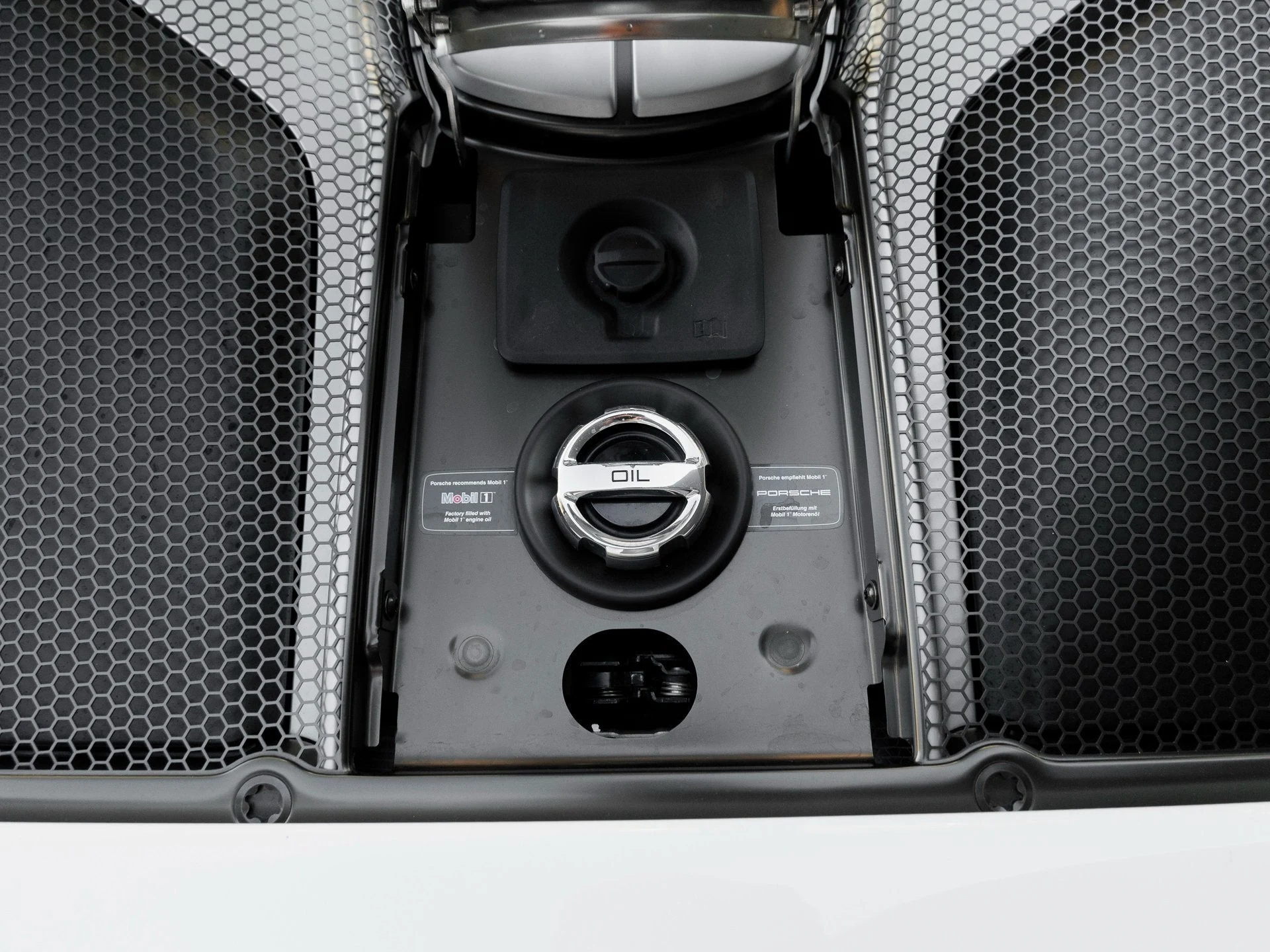 mph036_1554822380_37_0f30cff953