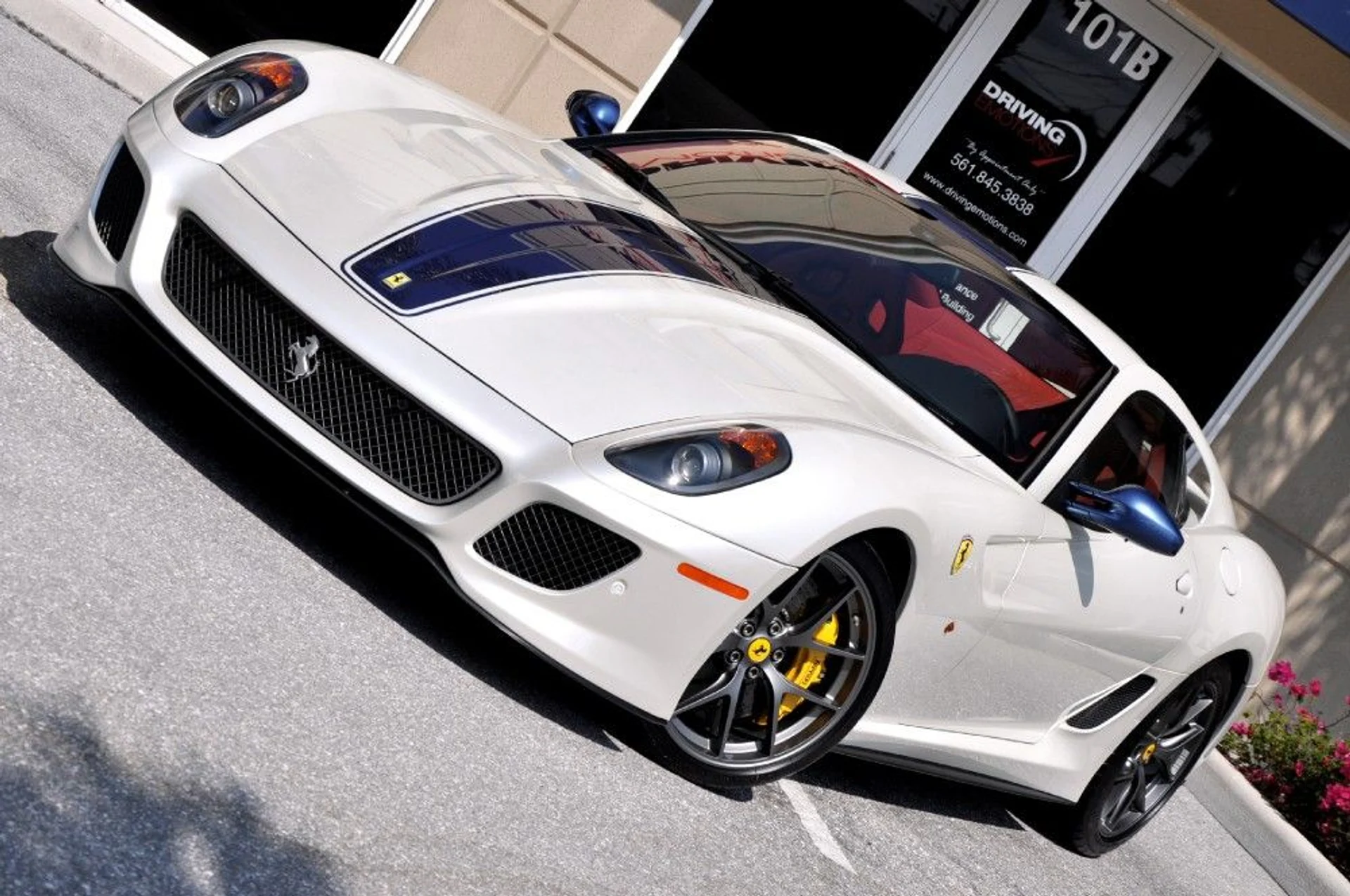 mph036_1569610711_81_p37_l_228ed582bc