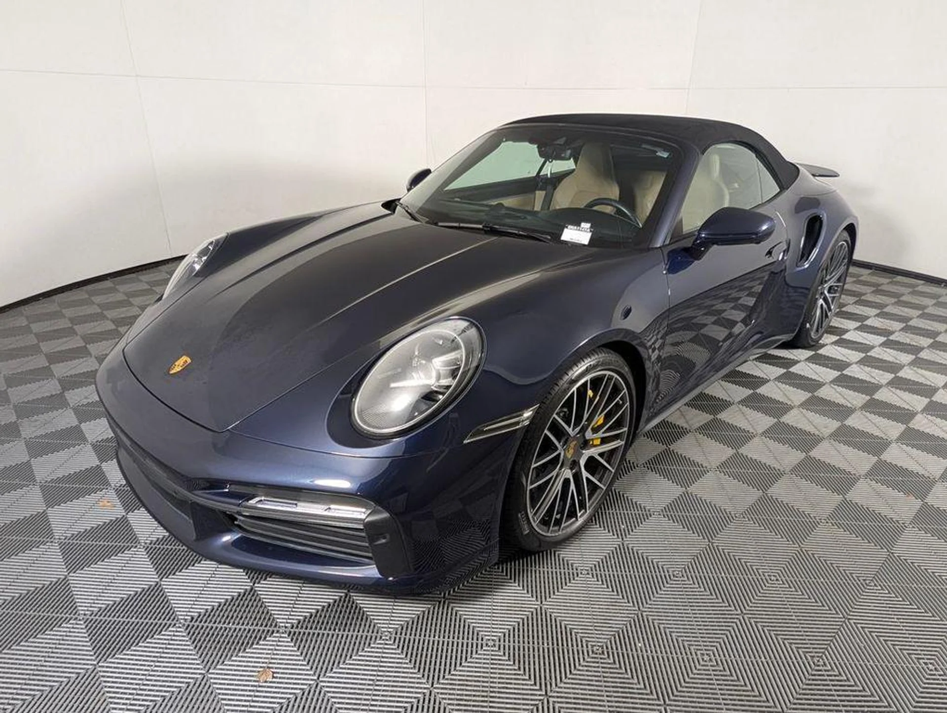 mph036_1573213701_Dlv_Fva_JW_9_Bkc_HR_Faer4_Ng_OG_o7c_5a8554a1b4