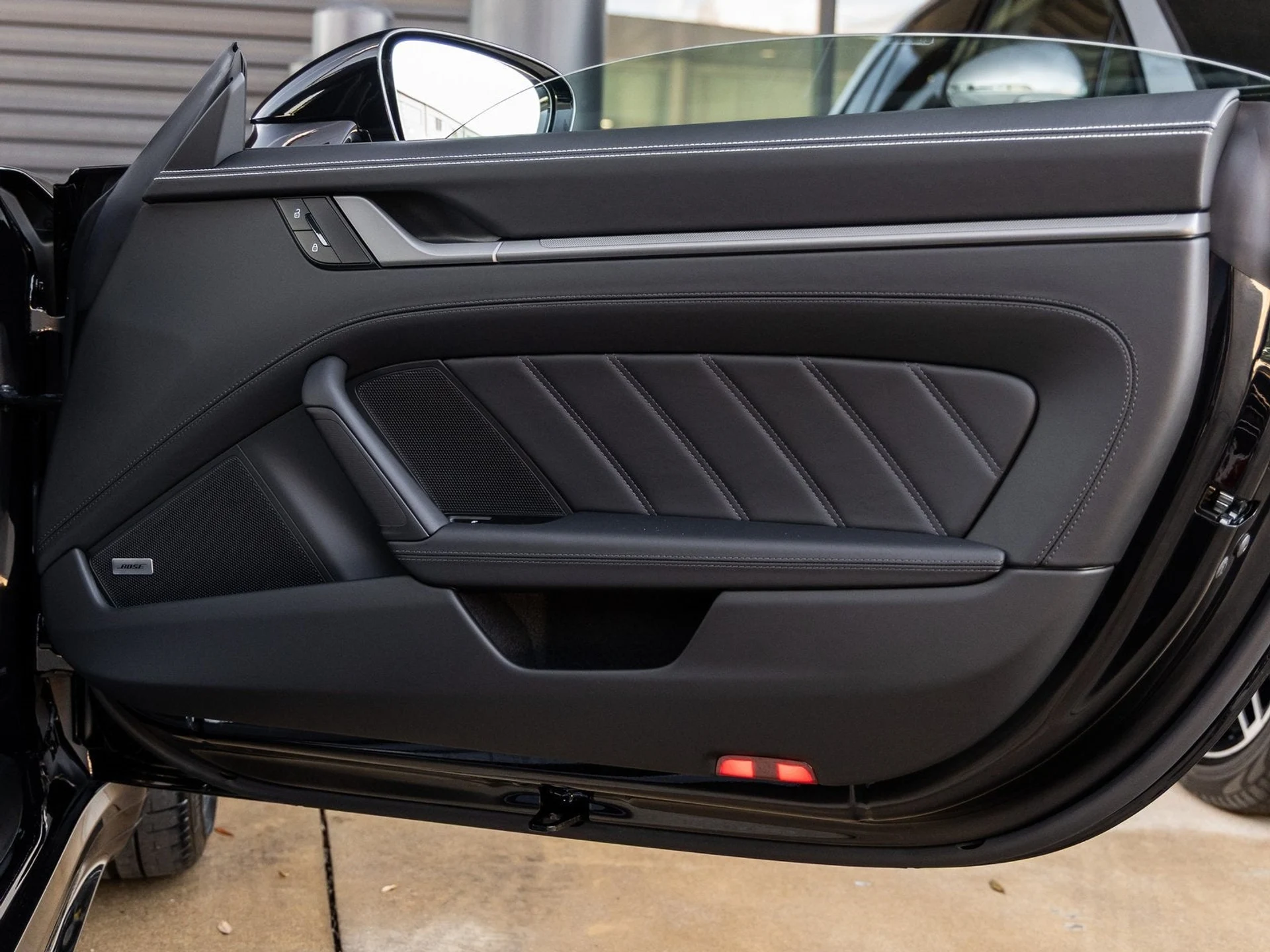 mph036_158802049_37_ecec8694f6