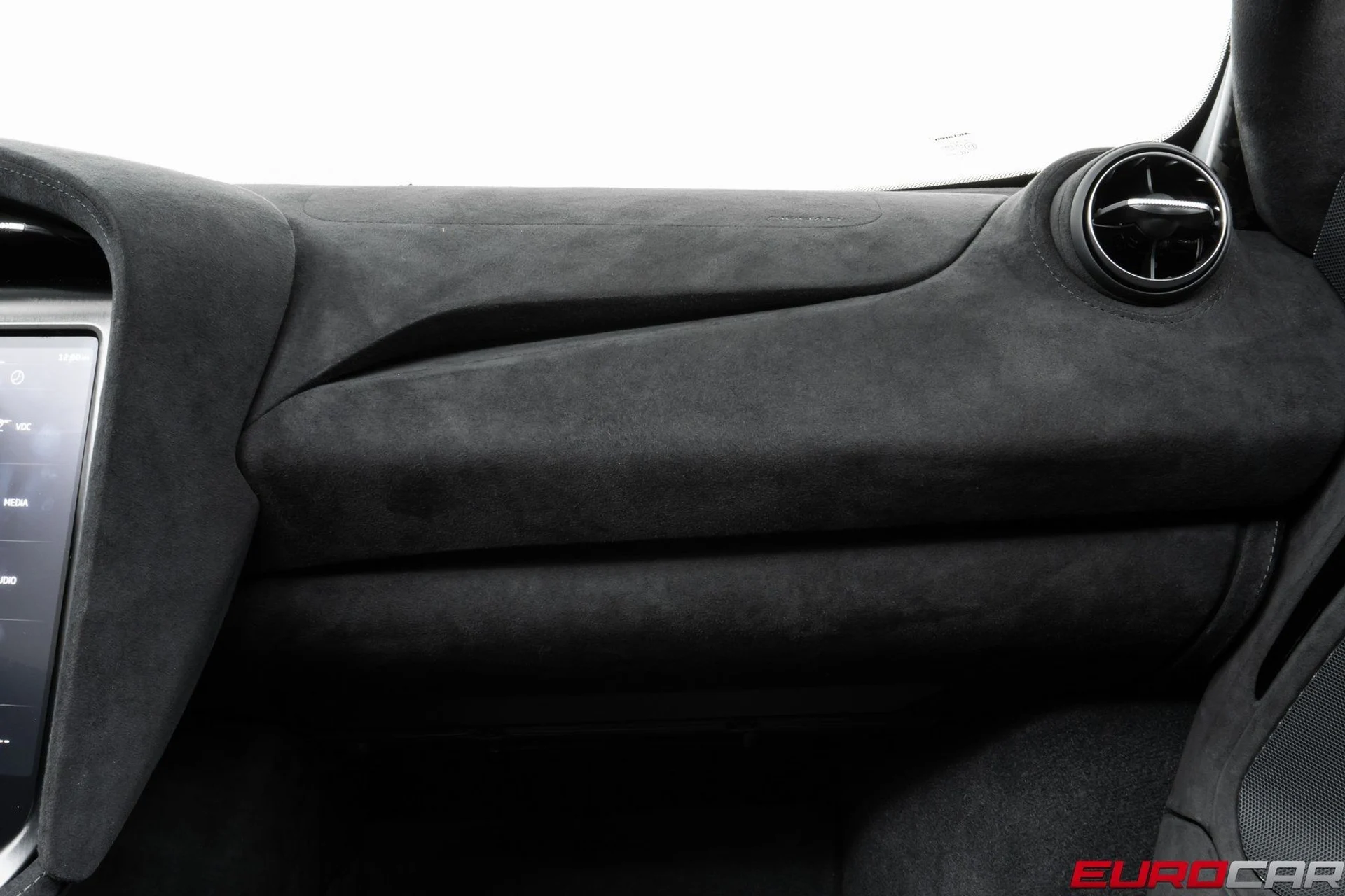 mph036_158833339_image_37_3de33f9248