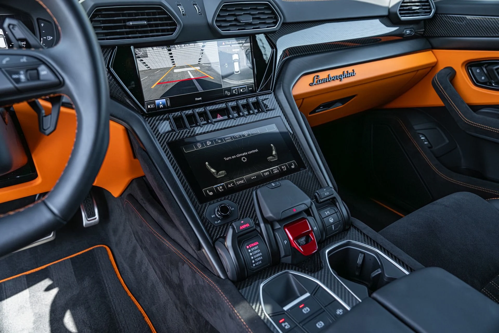 mph036_1608213634_Used_2024_Lamborghini_Urus_S_1755026188_97a429ffee