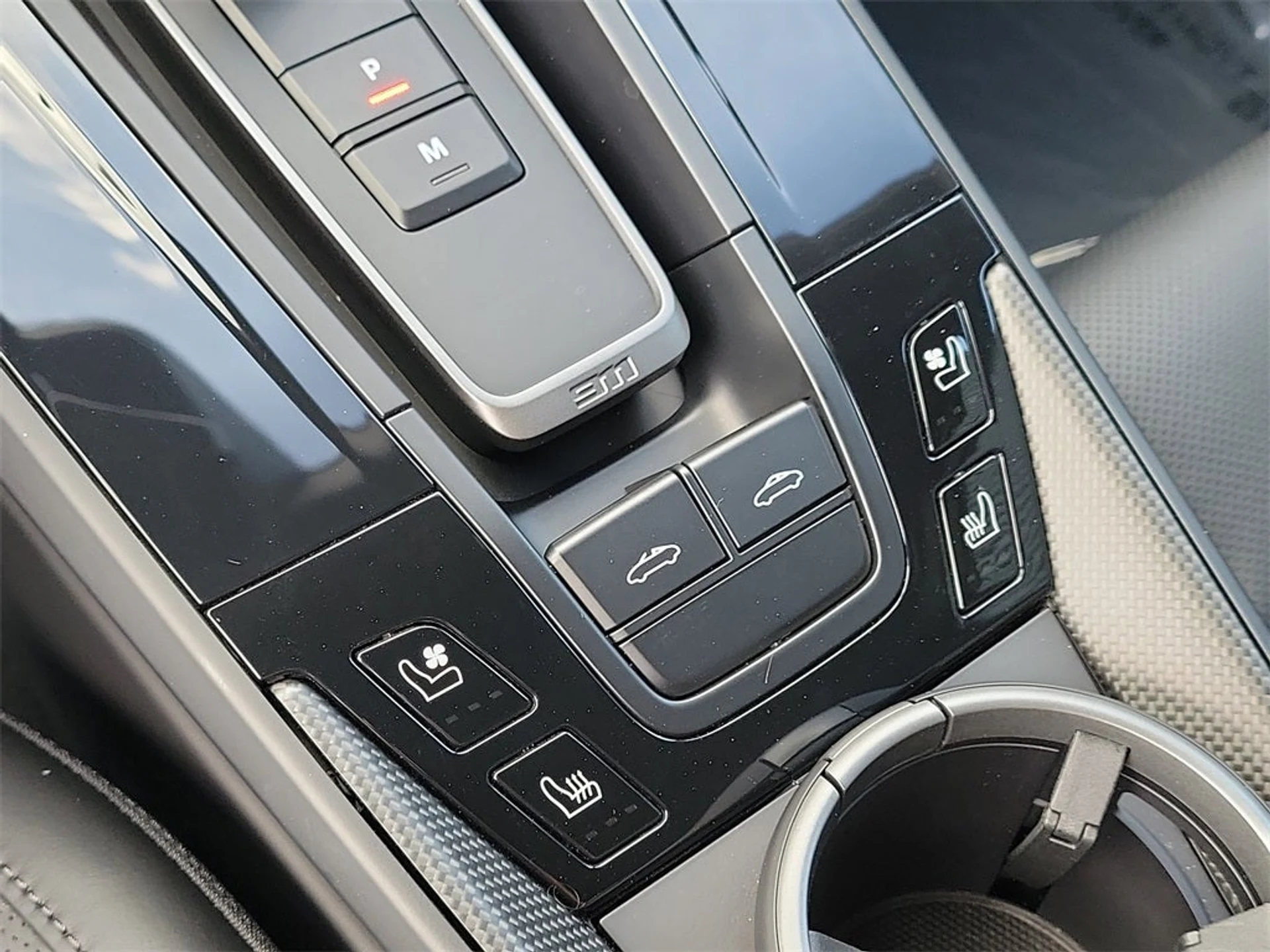 mph036_163137027_37_5905b0773a