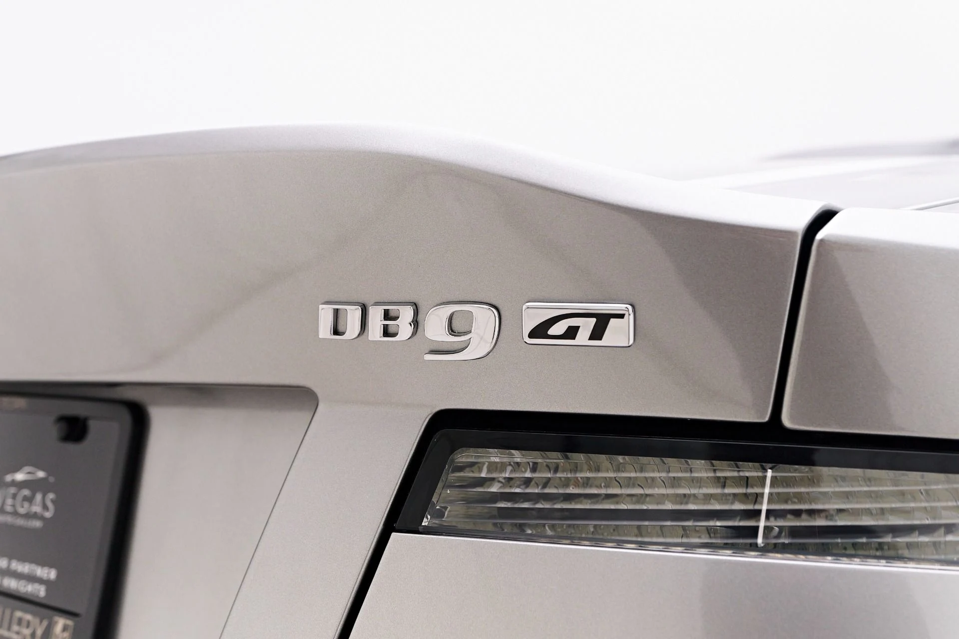 mph036_1647414158_Used_2016_Aston_Martin_DB_9_GT_1758395092_131adba488