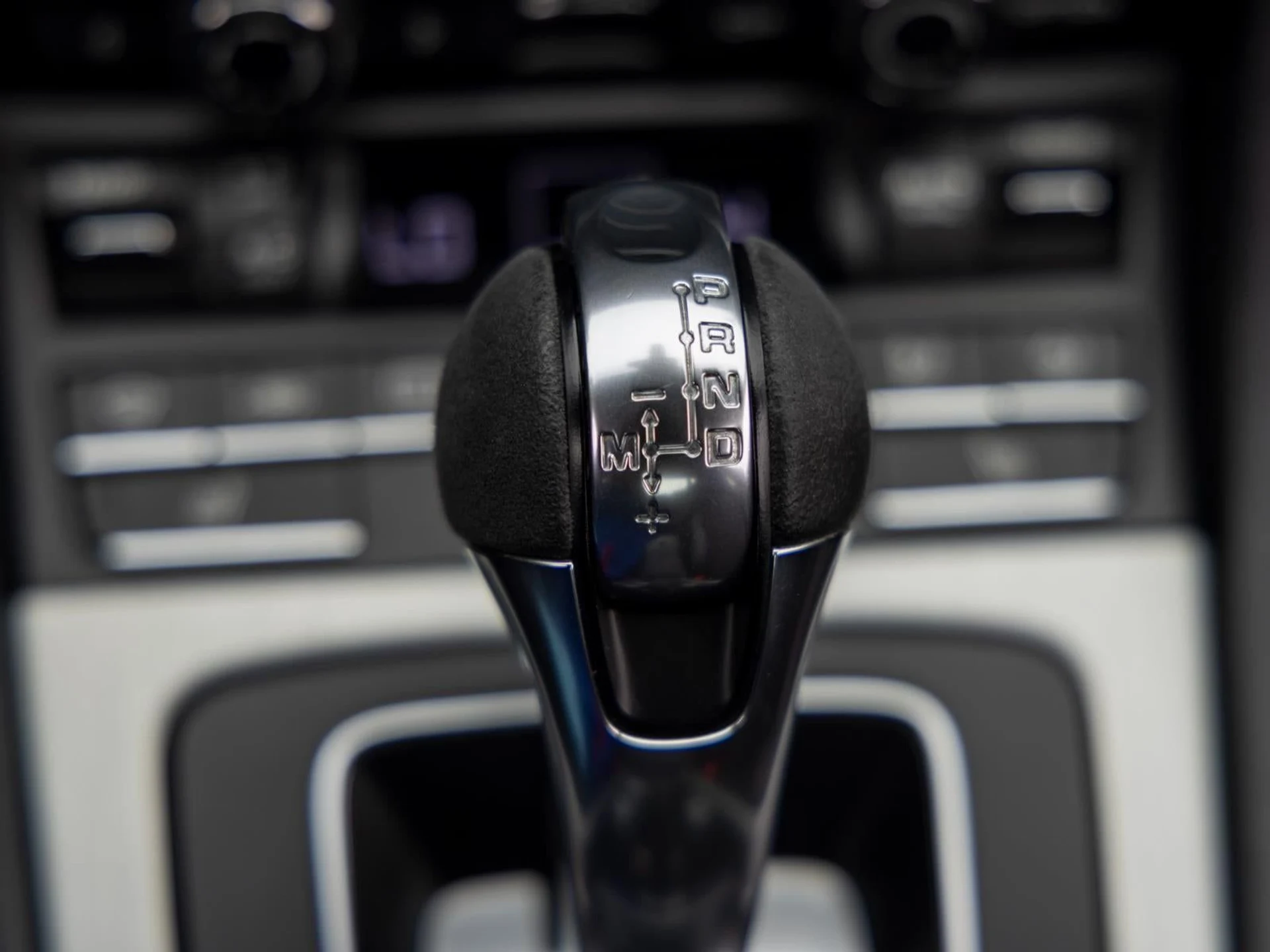 mph036_166062369_37_23588054f1