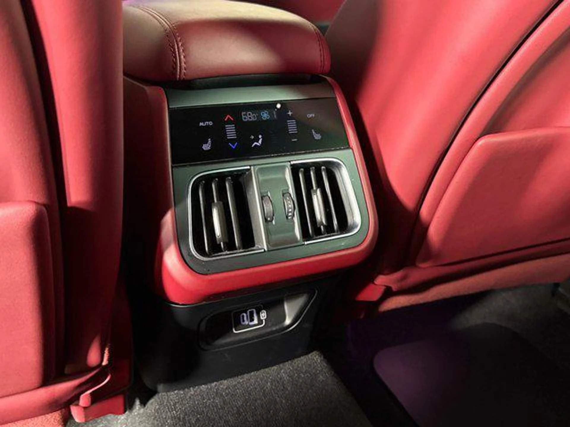 mph036_1663245815_Rb1_N_Sz7q_Lt_J8_Wh_Z_Mh_D15w_I_Ip8g_E_0d7525feba