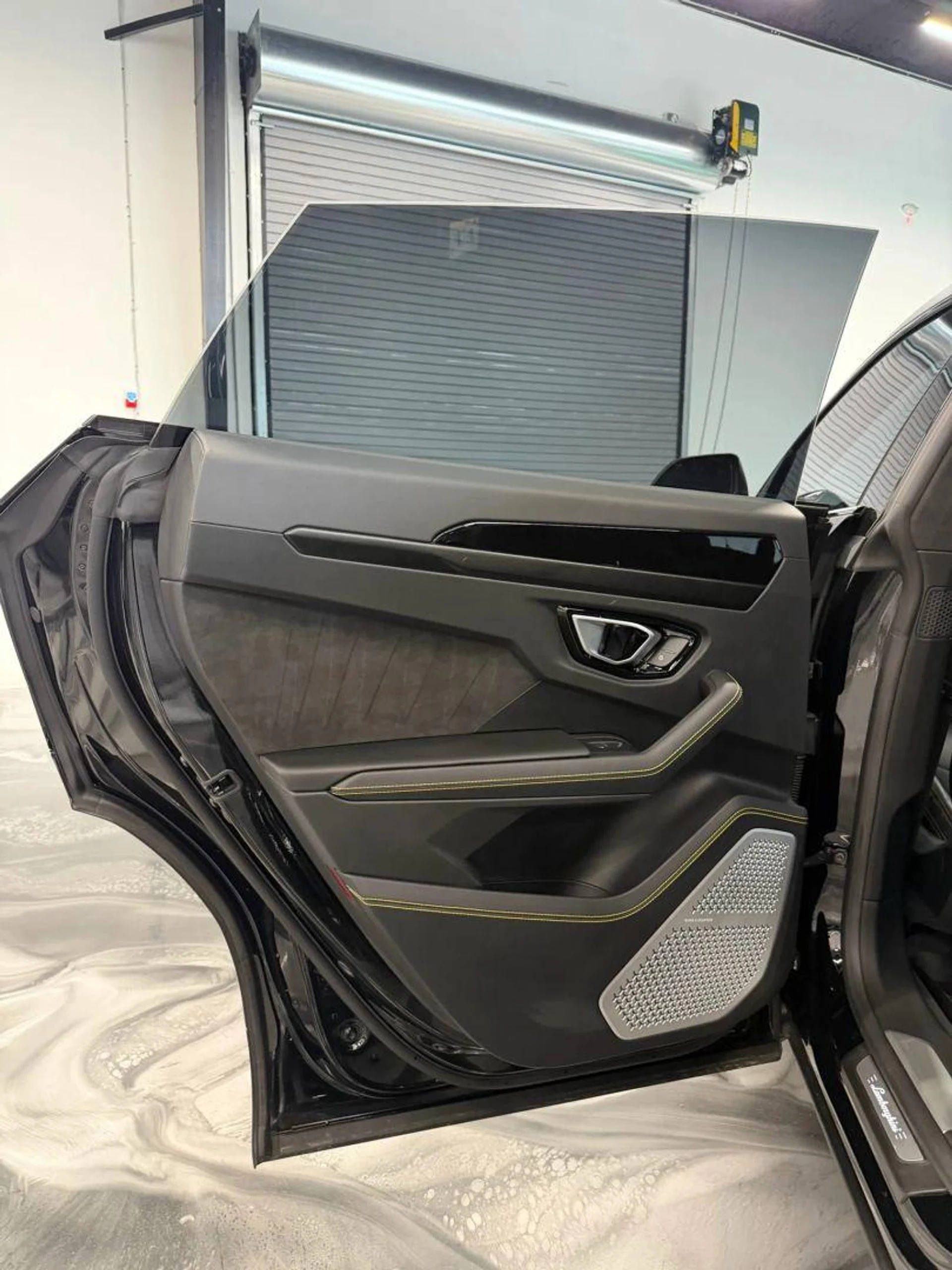 mph036_1663553488_Used_2022_Lamborghini_Urus_Sport_Utility_4_D_1784762933_e50d36e86b