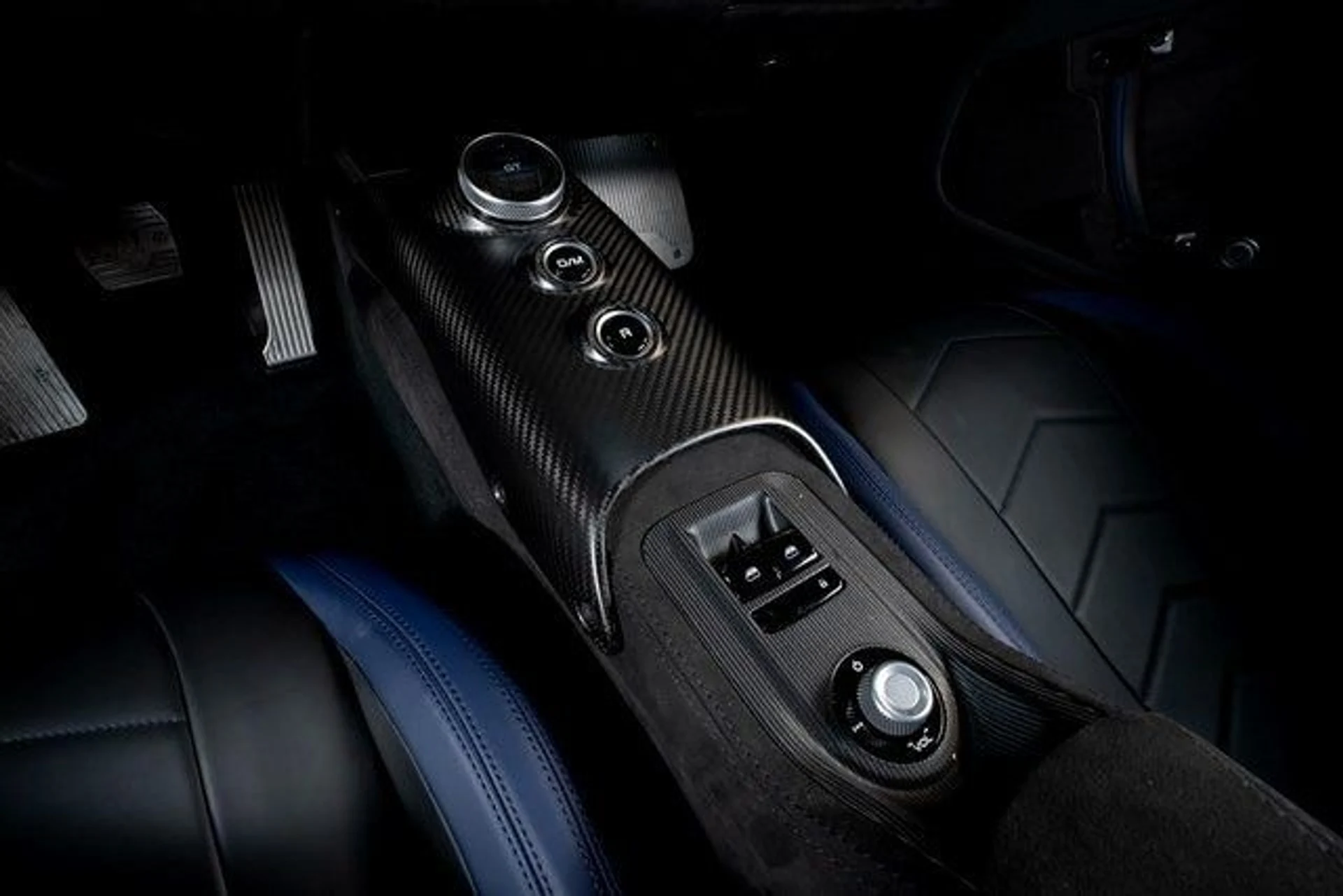 mph036_1673024781_8ef3c6f342fc84e8857677c816253b17x_c4051b8a7c