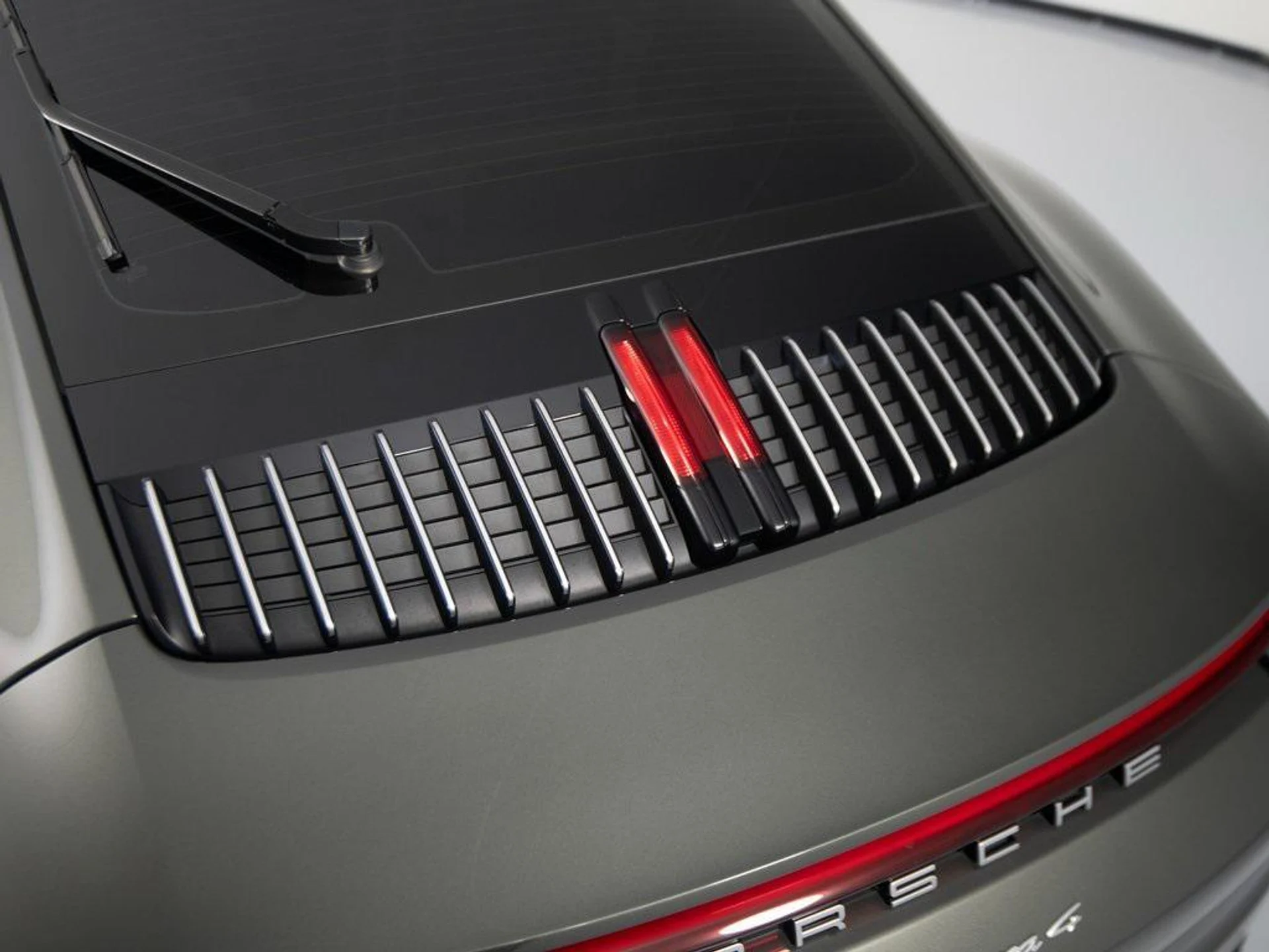 mph036_1682772156_3x3ijz_KD_Jhw_BCWM_62w56r_CH_2_Wi_E_1bd6a606fd