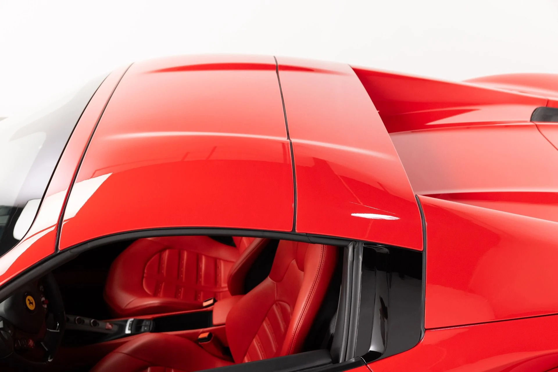 mph036_1686323155_Used_2017_Ferrari_488_Spider_1782928038_2161b2a402
