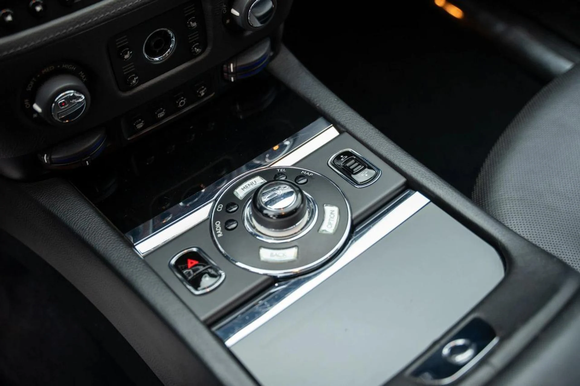 mph036_1690224283_cfd3a4b1f2643228d99befd7e34618db_0040eb5a10