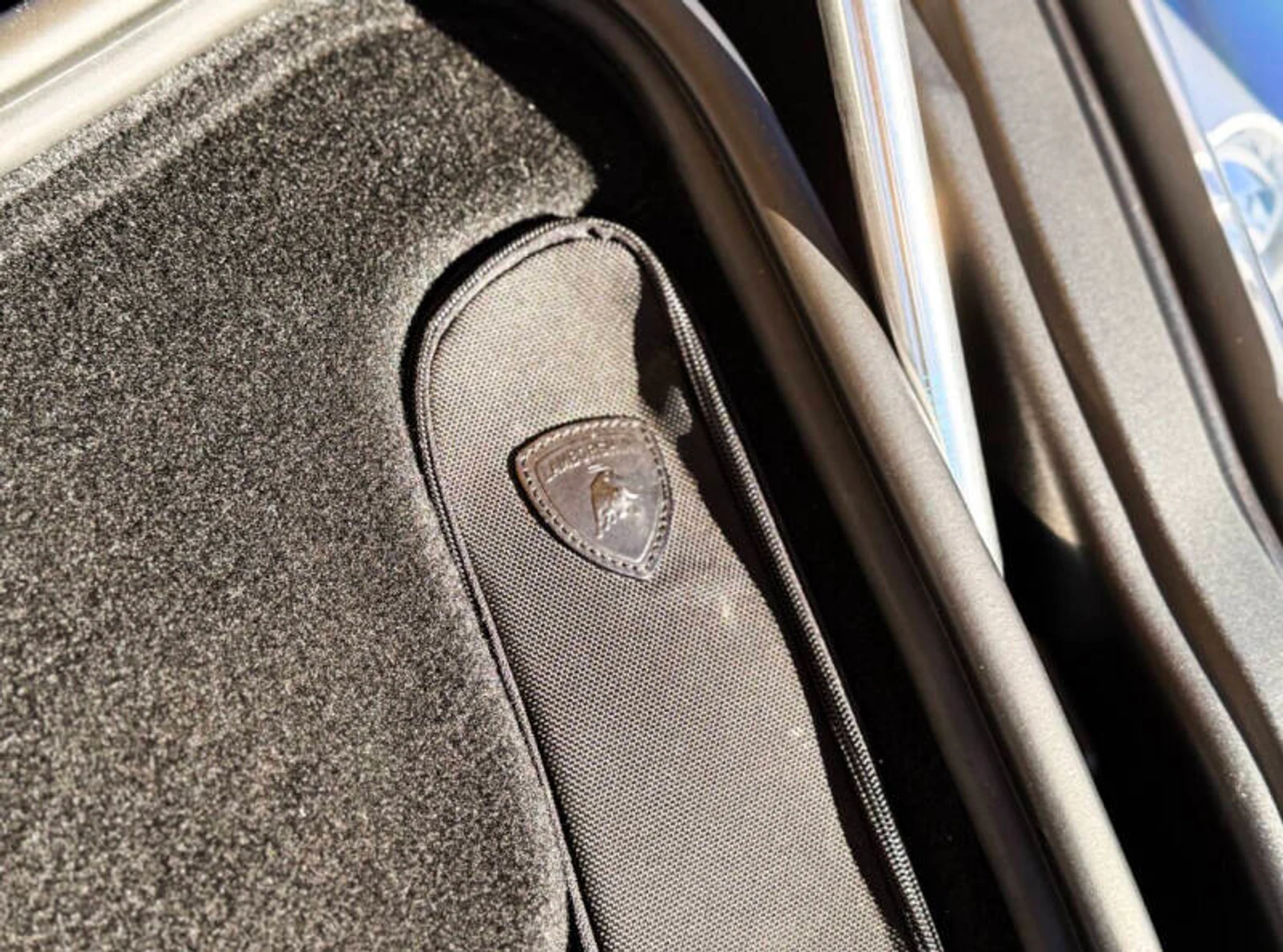 mph036_1701106241_2008_lamborghini_gallardo_base_awd_2dr_coupe_95ba788e42