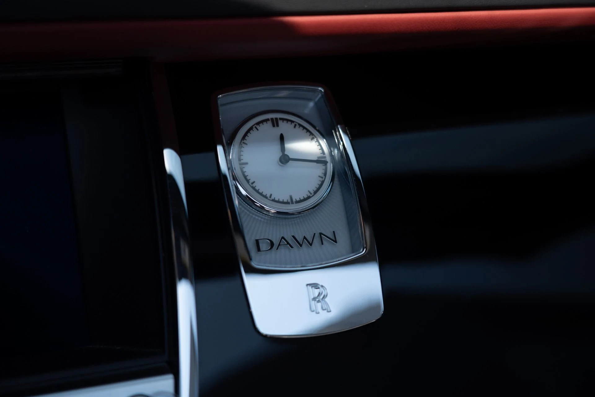 mph036_1703990036_Used_2017_Rolls_Royce_Dawn_1757545536_ec7b2d0e17
