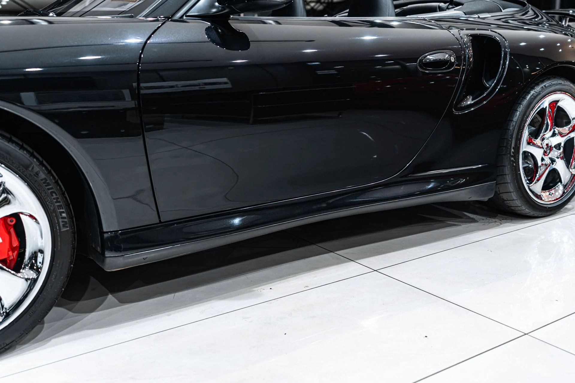 mph036_1710004094_13057_p37_l_14855a52da