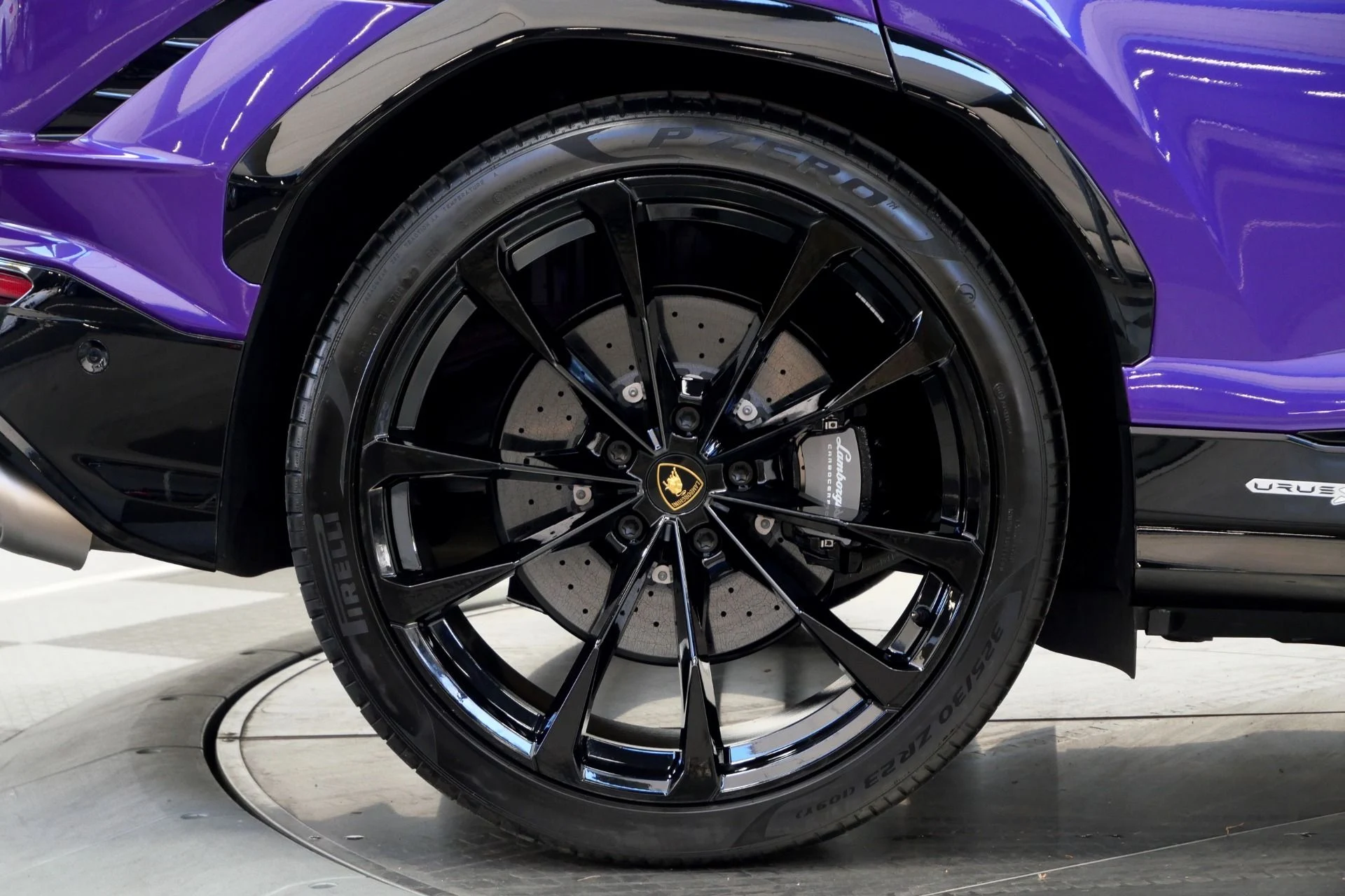 mph036_1738478021_Used_2023_Lamborghini_Urus_S_HIGHLY_Optioned_Ad_Personam_Paint_94_K_in_Options_1773247246_5c32a1c3f5