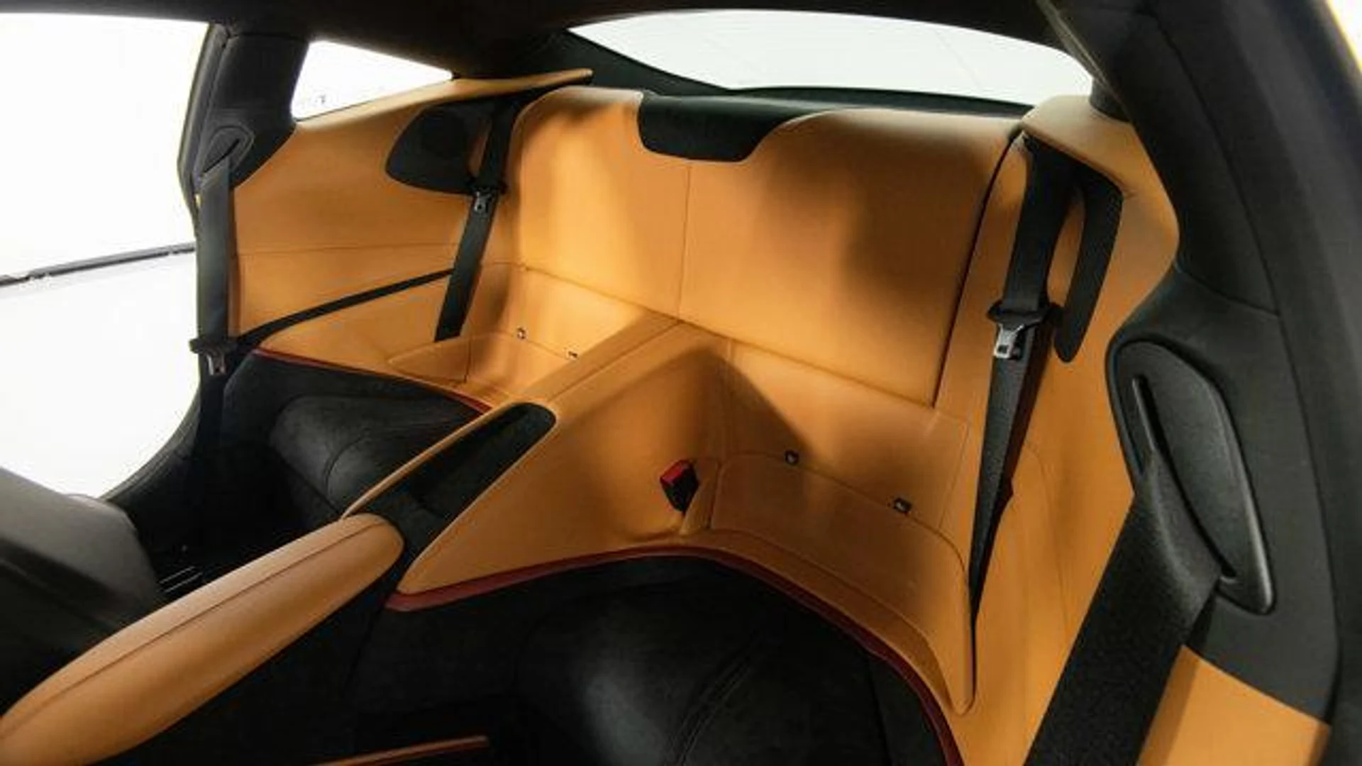 mph036_1770685823_v_QQ_mj_W_Djn3rc_F_Hiv_T38_OTL_O5_U_29f4718231