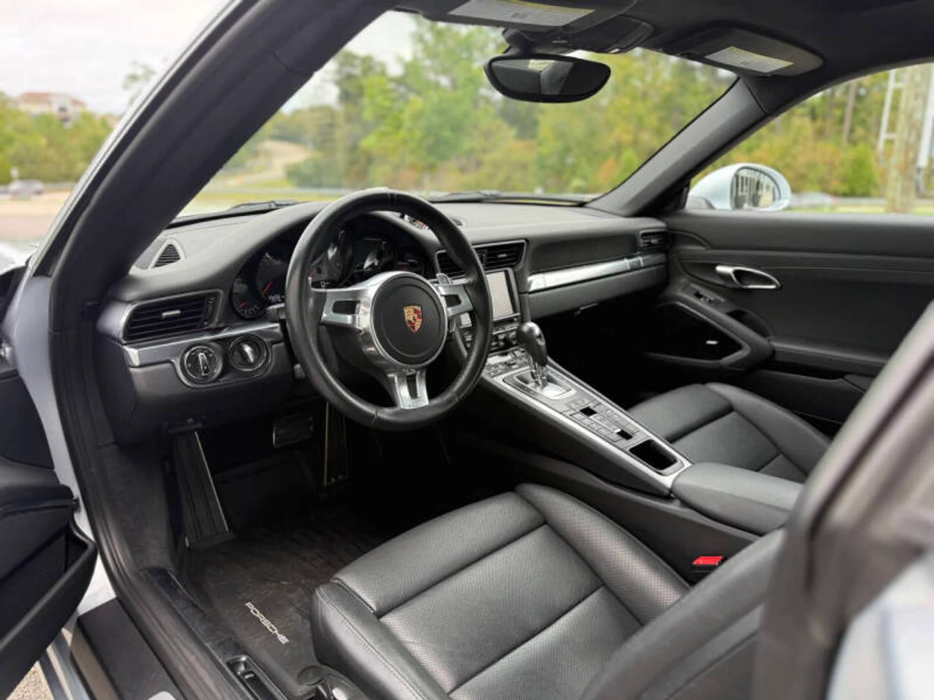 mph036_1794074210_2014_porsche_911_carrera_s_2dr_coupe_0c7a73fabc
