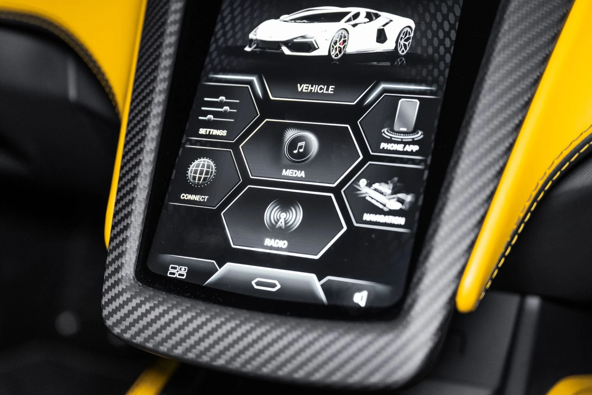 mph036_181598207_Used_2024_Lamborghini_Revuelto_1761662610_c0ef3941ae