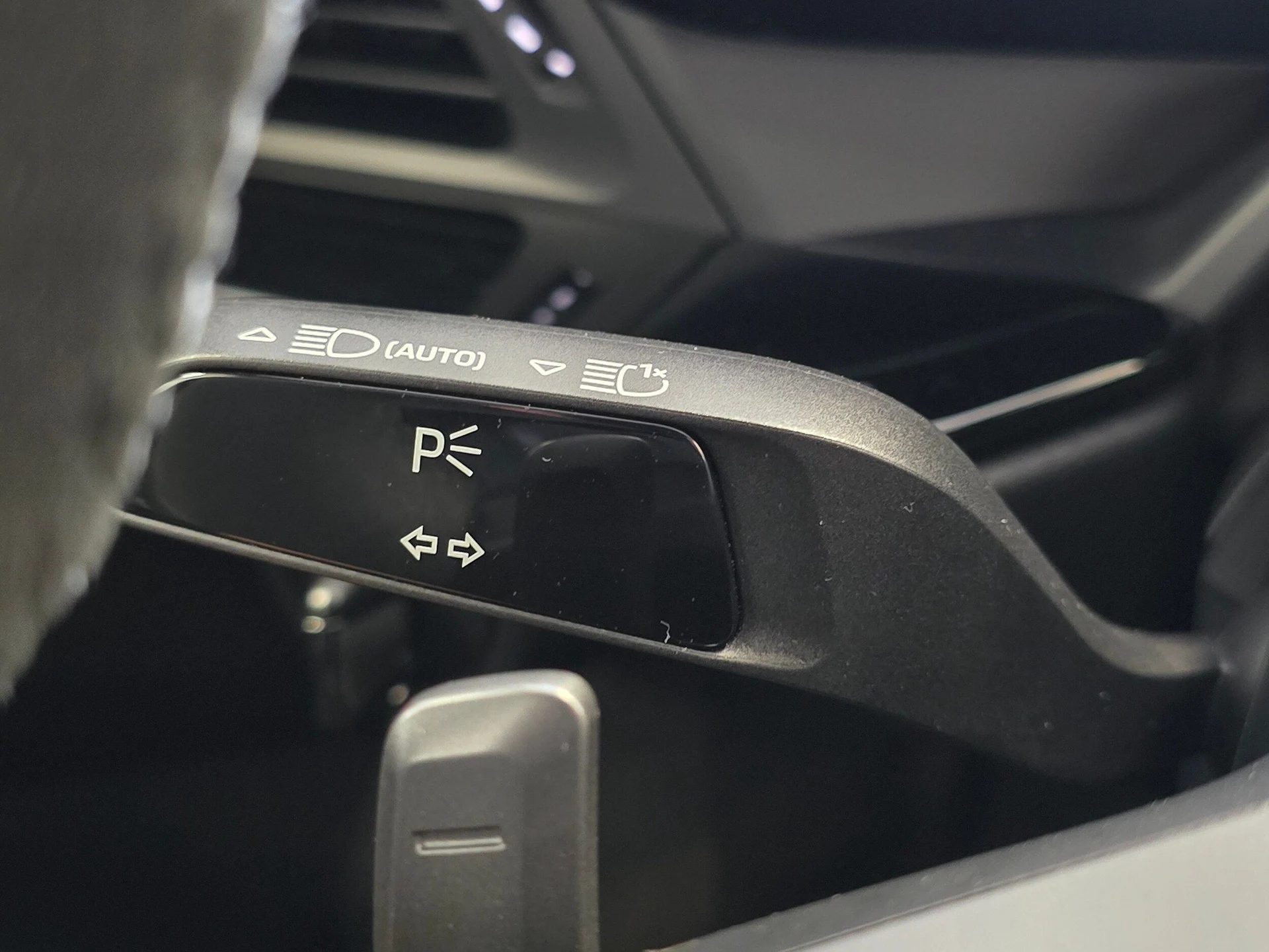 mph036_1817762366_9ebf56f35d8f106c5e24f42c64abb63dx_679896ca91