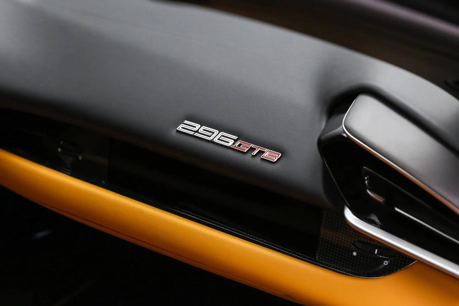 mph036_1818514495_9576c42a506a4b598b7bbdc081b63a12_653678250b