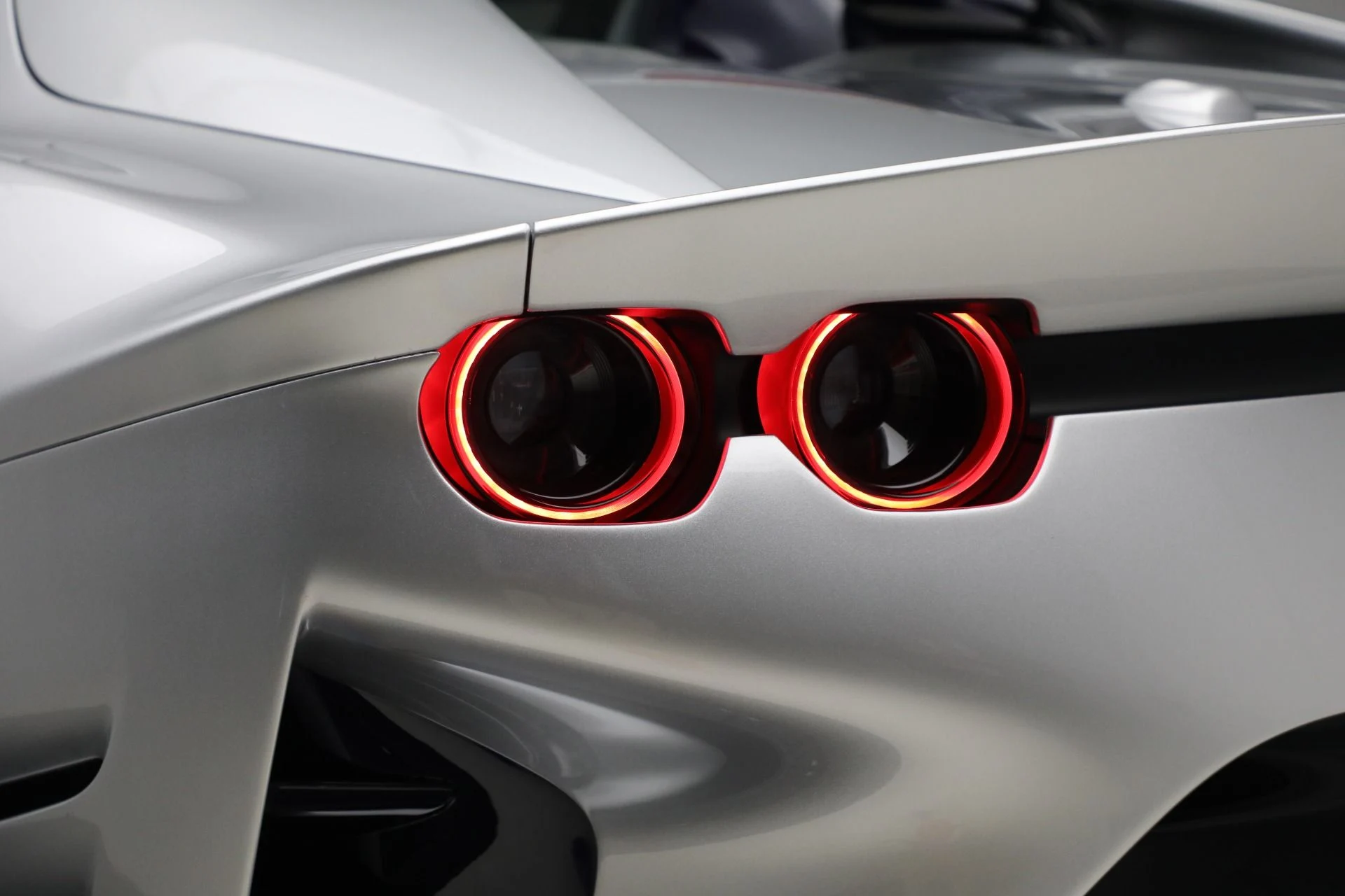 mph036_1819702813_Used_2024_Ferrari_812_Competizione_A_1765398648_ef1856bf65