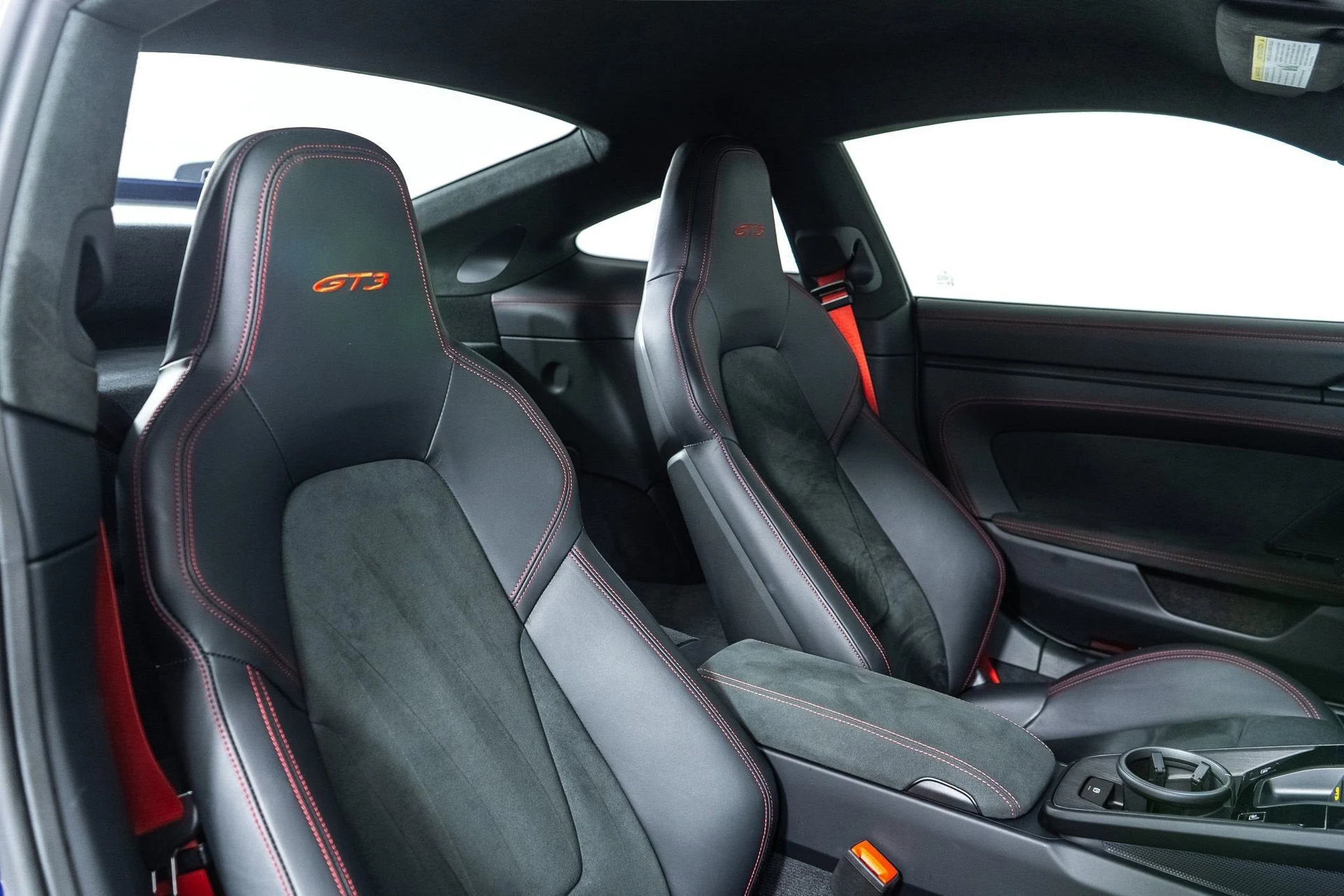 mph036_1822075359_81bc52f3d7974d0bbb6bdf13764de300_e63c0de11b