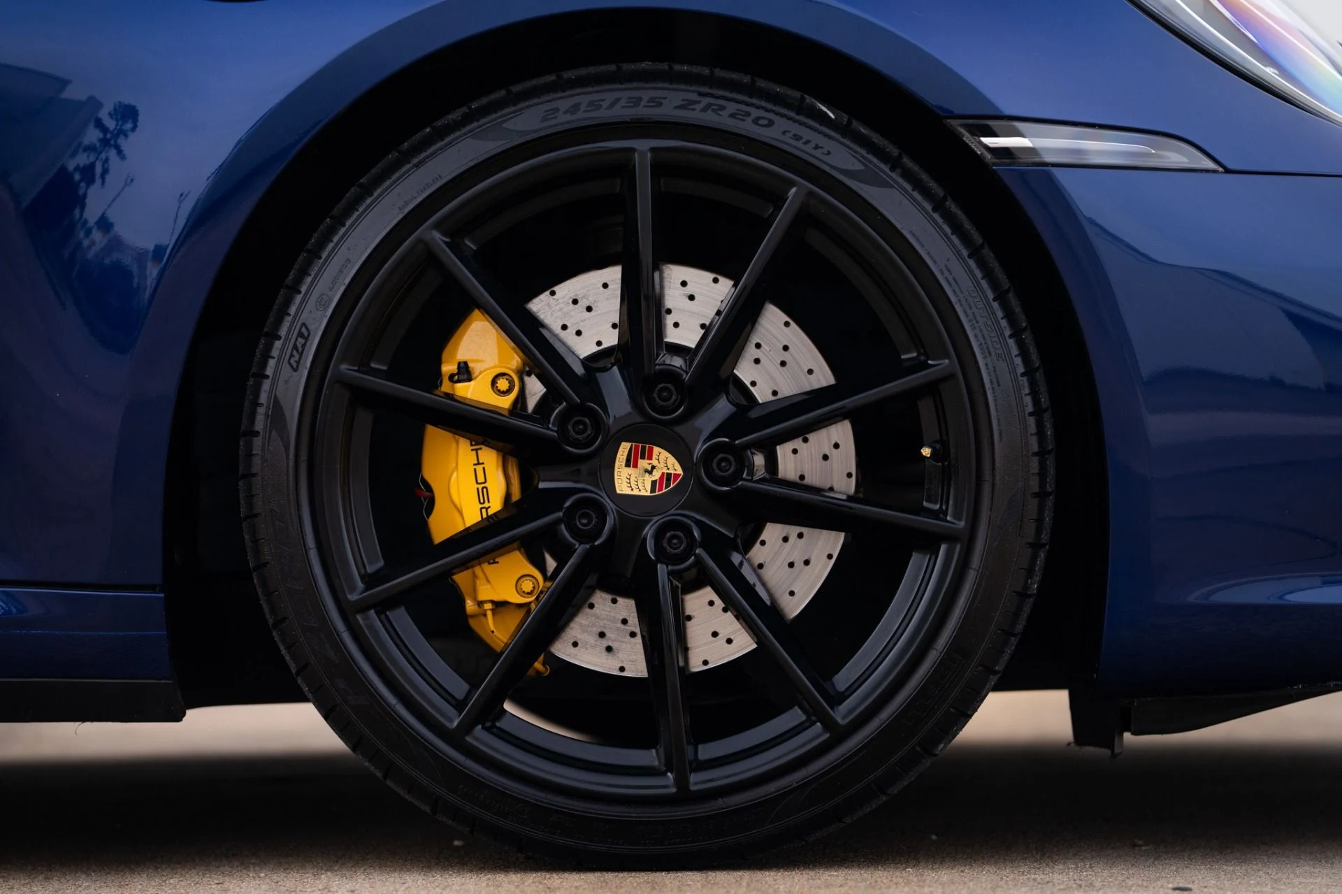 mph036_1825540352_Used_2021_Porsche_911_Carrera_S_1769812523_d64f485ef9