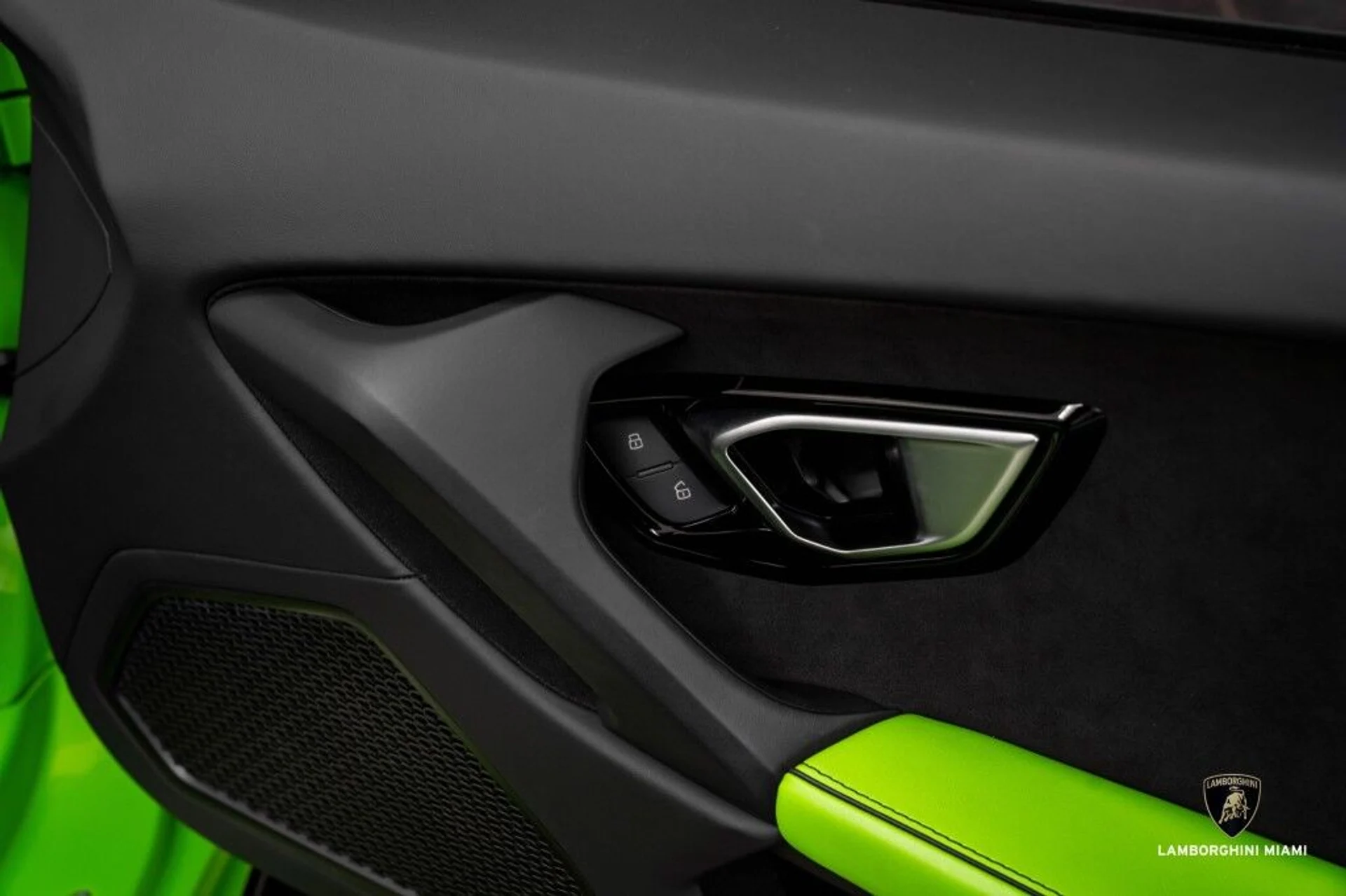 mph036_1832619909_ef51894d798157799ebcb2093718e897_5dfb35918c