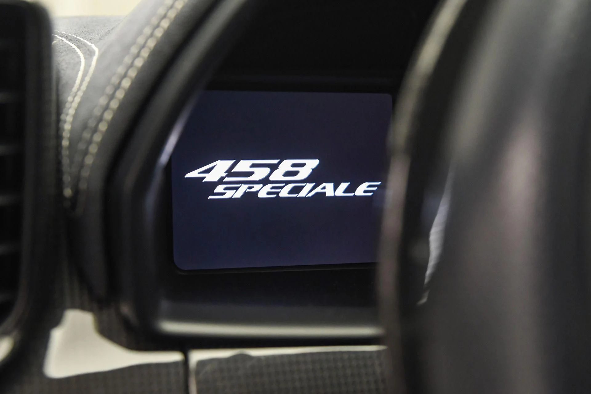 mph036_1841740288_Used_2015_Ferrari_458_Italia_Speciale_1757453544_c2b16fdb03