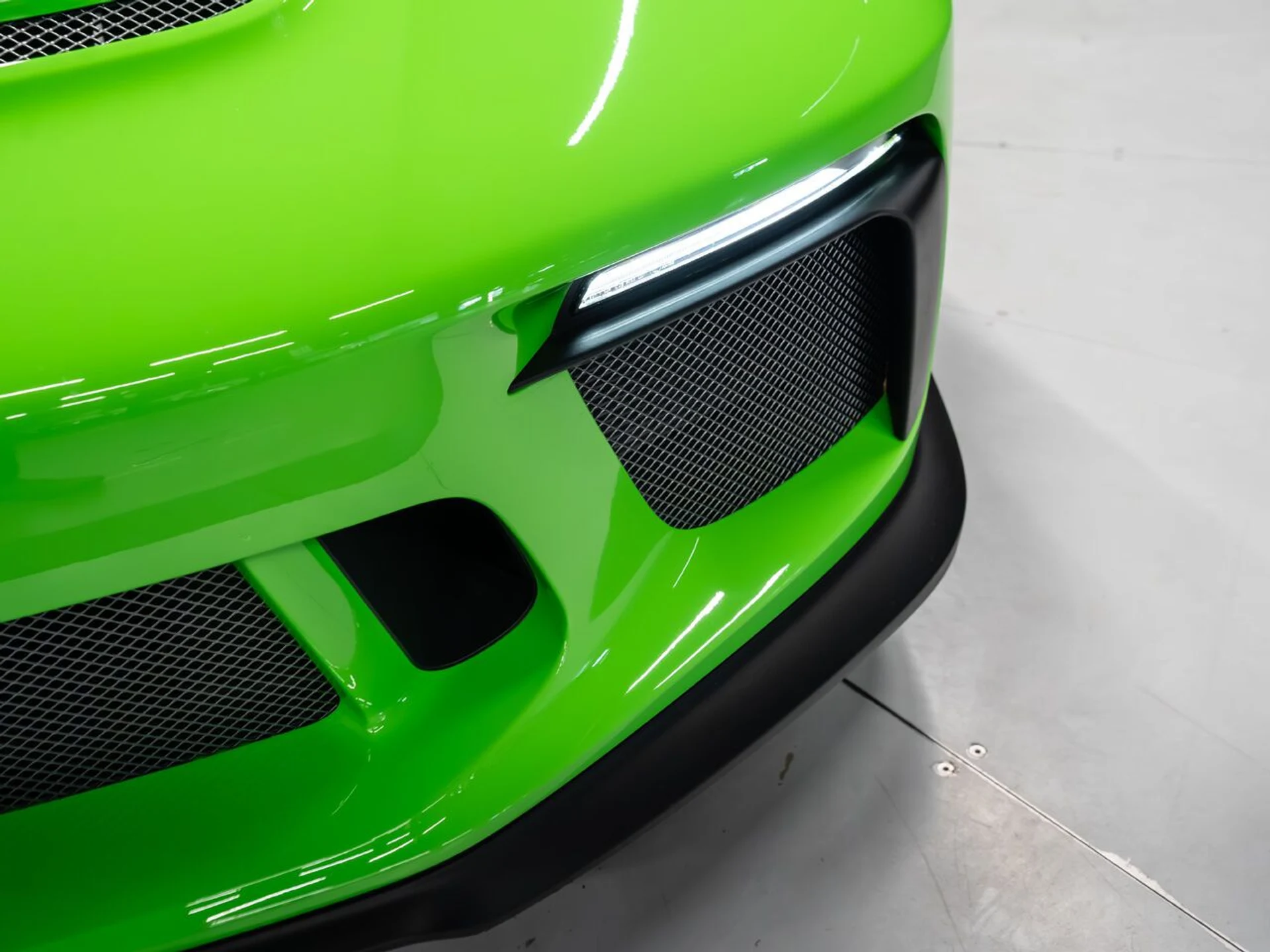 mph036_1843859832_porsche_911_2019_2d52d0a4d9