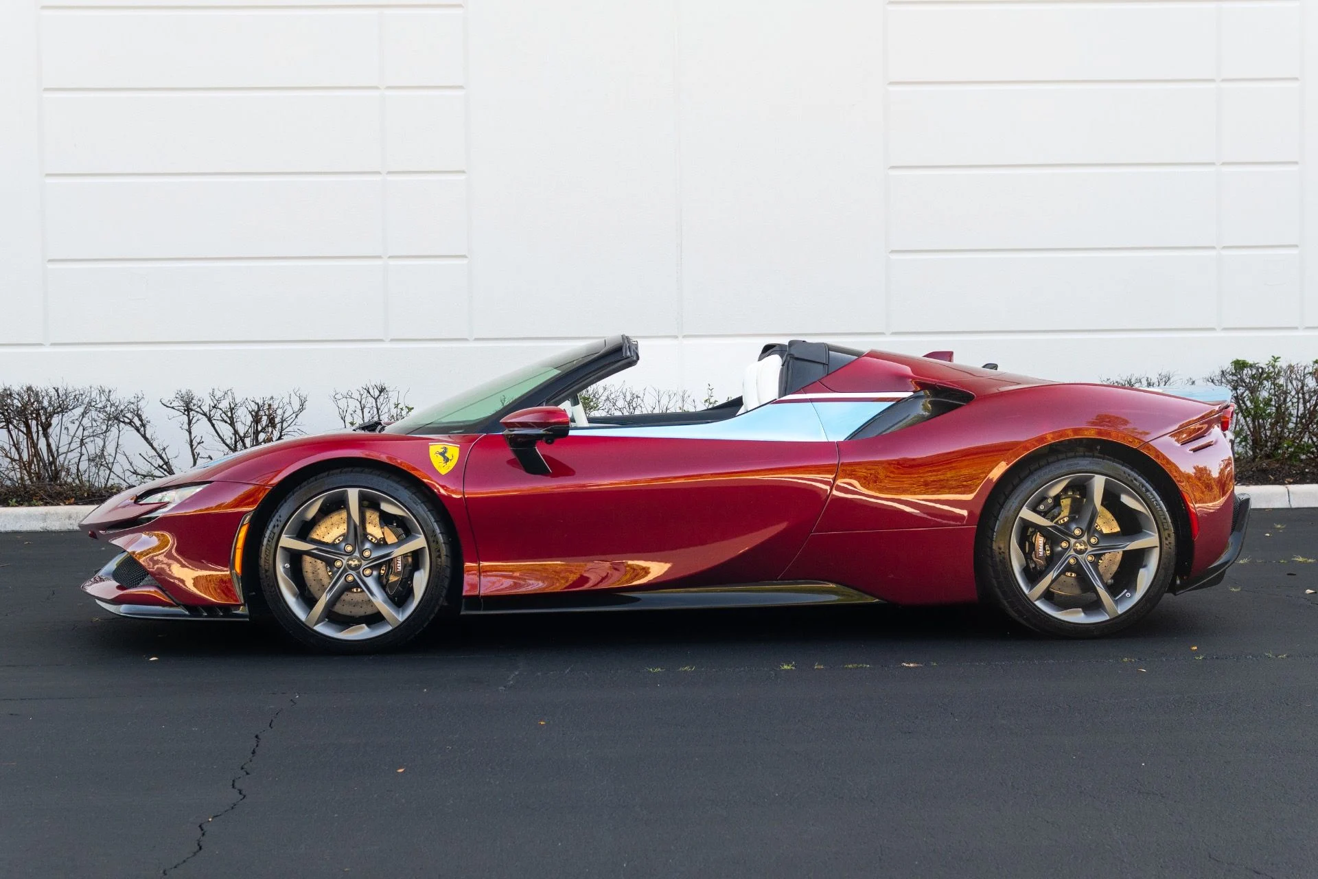 mph036_1850922268_Used_2024_Ferrari_SF_90_Spider_1774456921_1da0bdf059