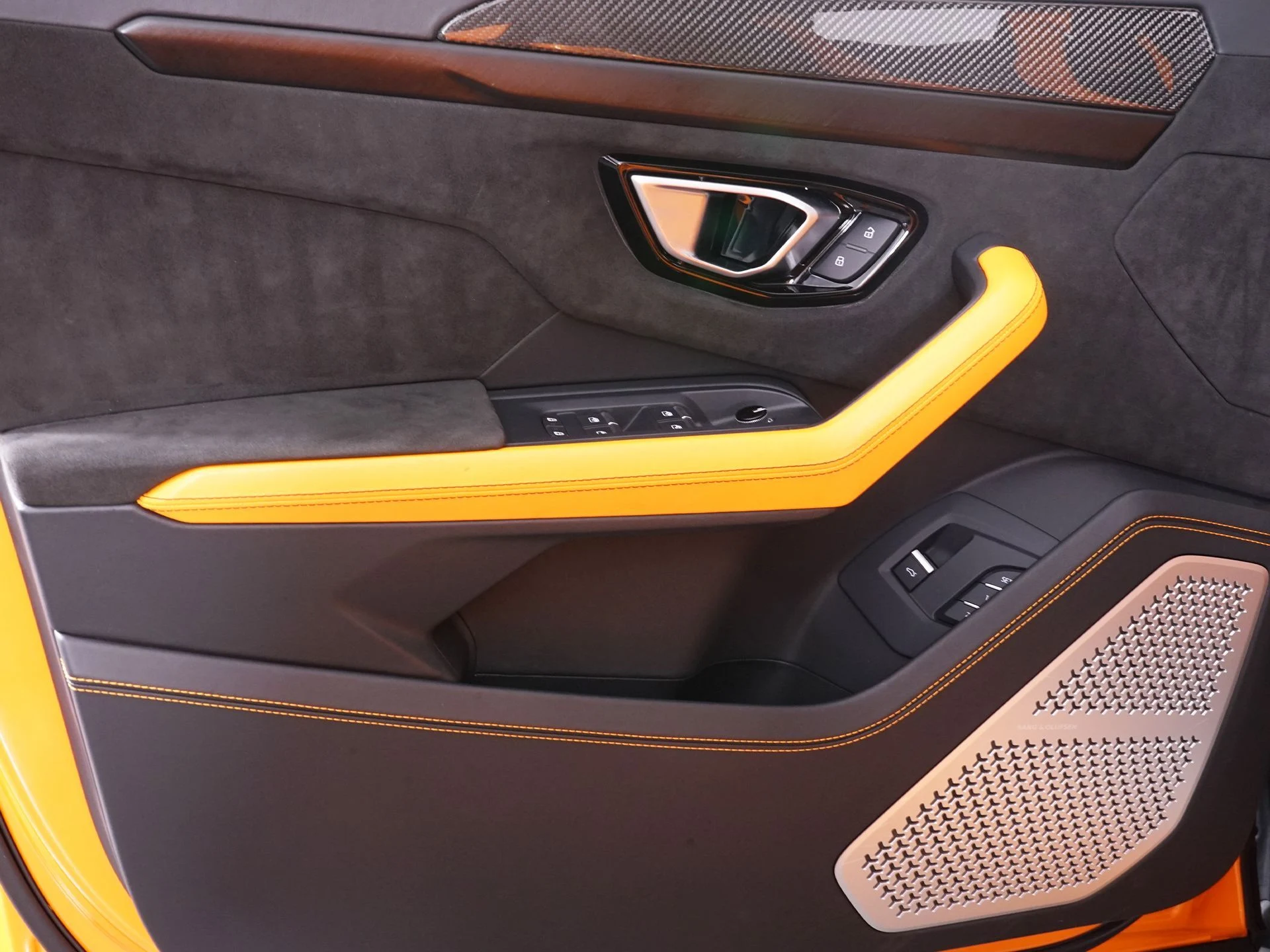 mph036_1851397990_e938700da7d9e3f9881d1f8141968b20x_2b7c8ac78d