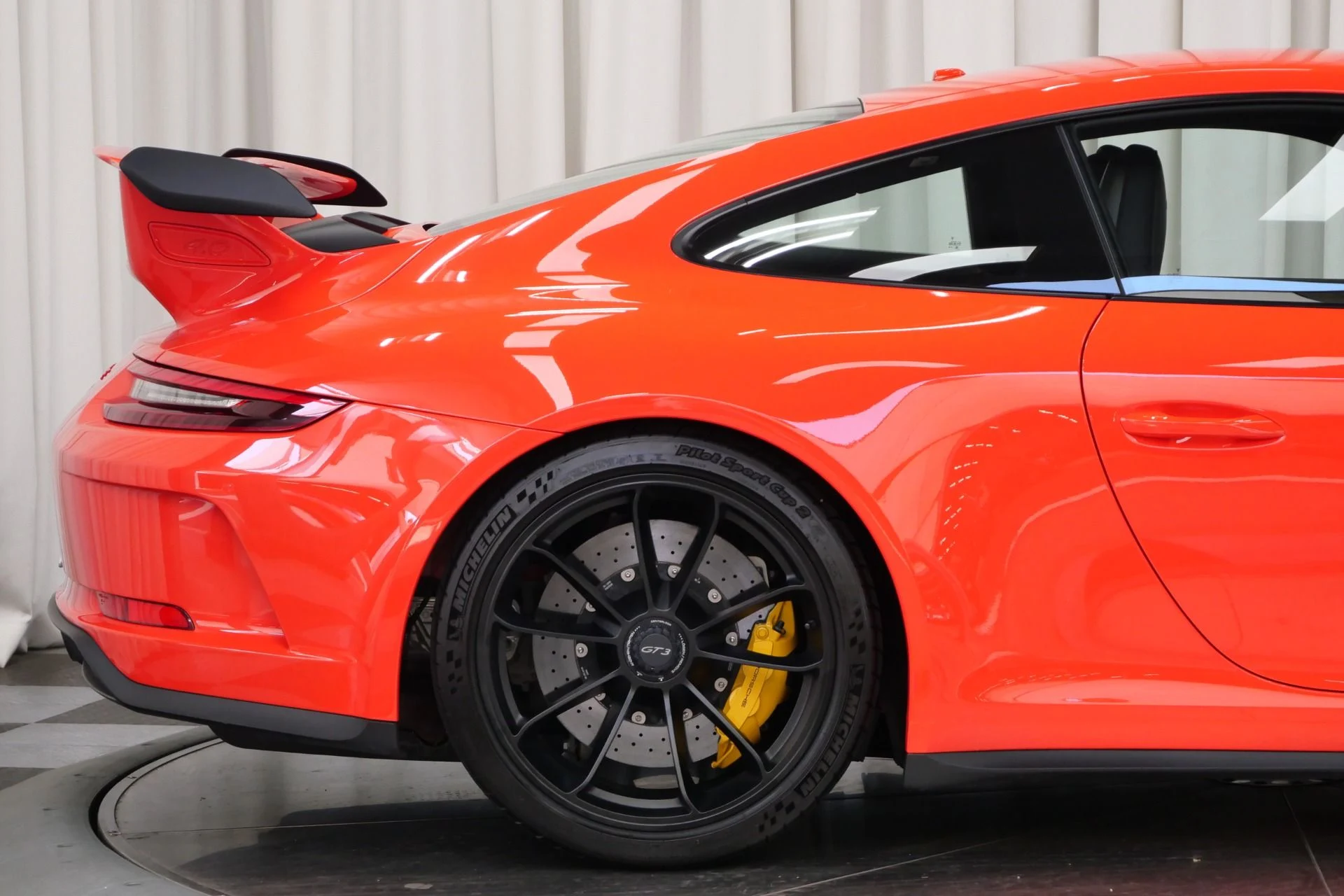 mph036_187305183_Used_2019_Porsche_911_GT_3_1754414091_d3c3f46d29