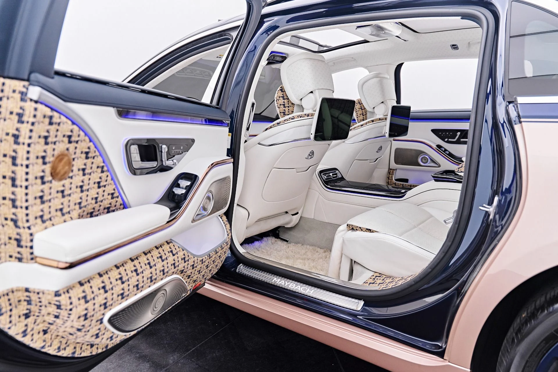mph036_1877468948_Used_2023_Mercedes_Benz_S_Class_Maybach_S_680_1790209098_89e1e90f63