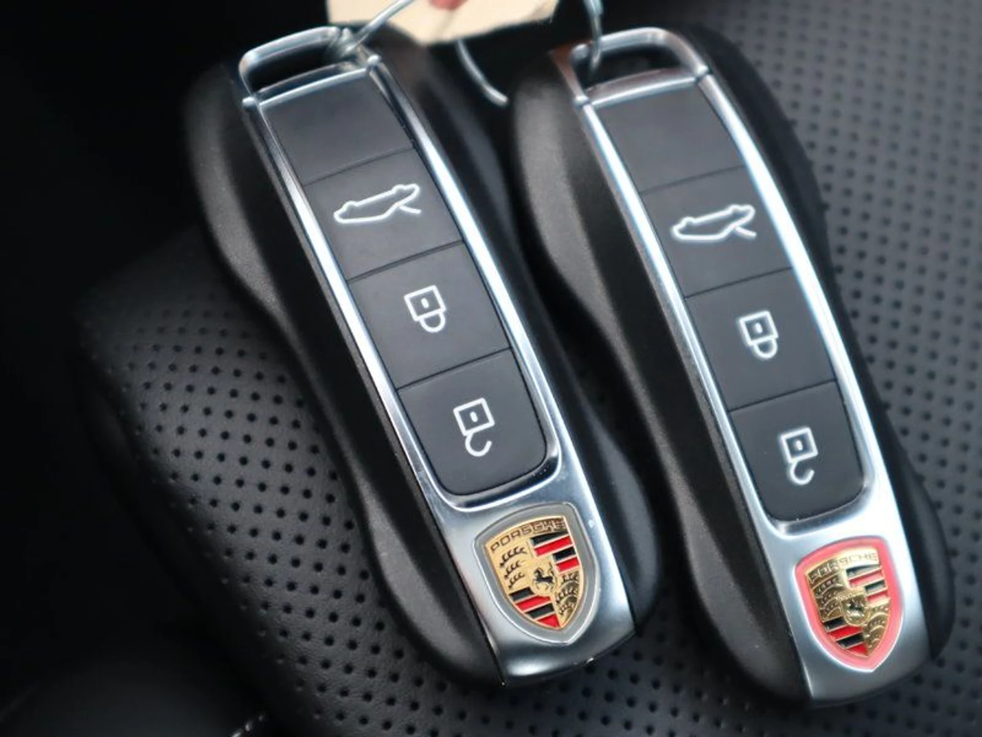 mph036_1882971199_37129813_01051_59fe301d8b23afb2cd20b69f3974ae5f_40949109d8