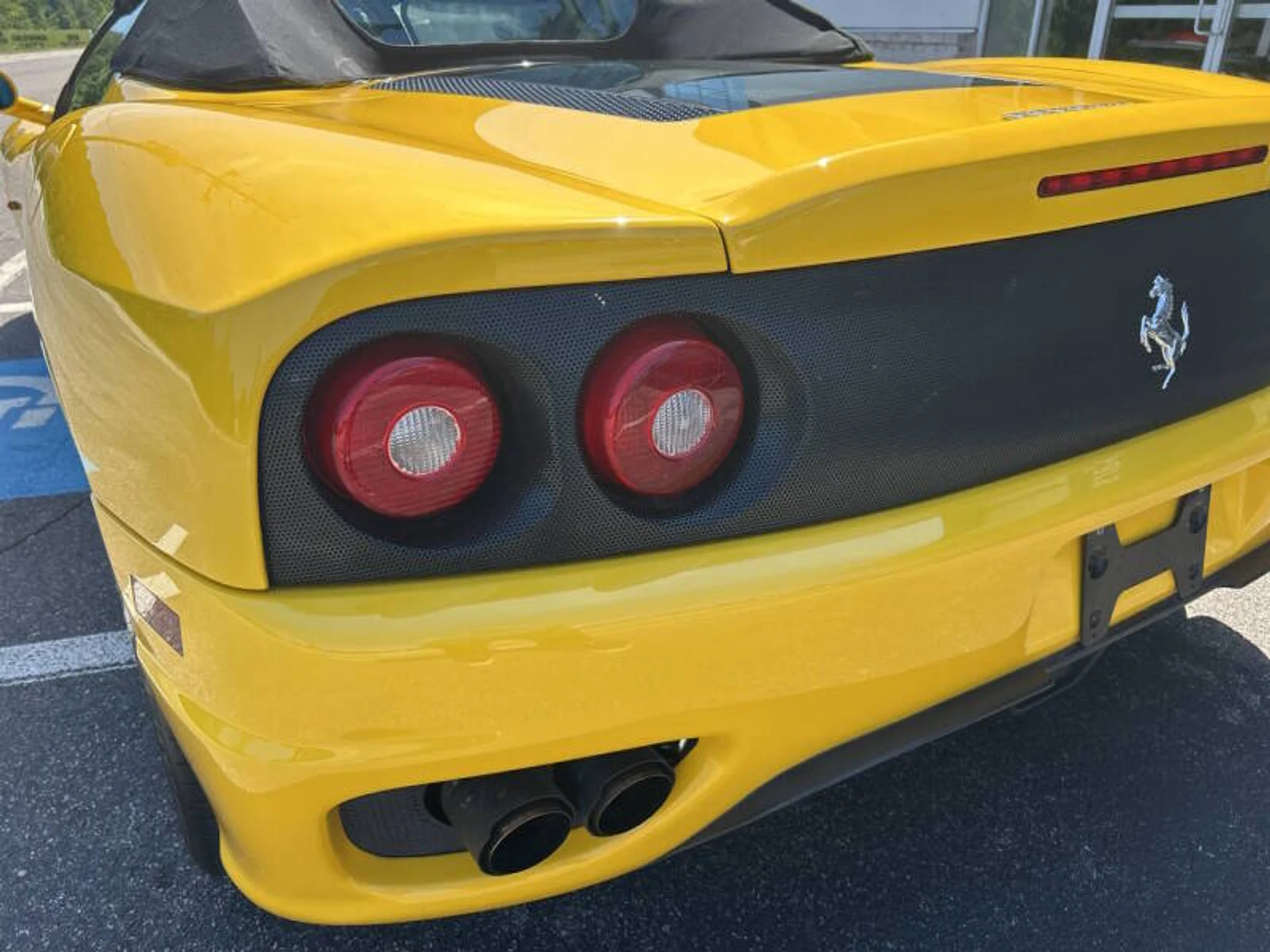 mph036_1884056756_2002_ferrari_360_spider_base_2dr_convertible_7454237b87
