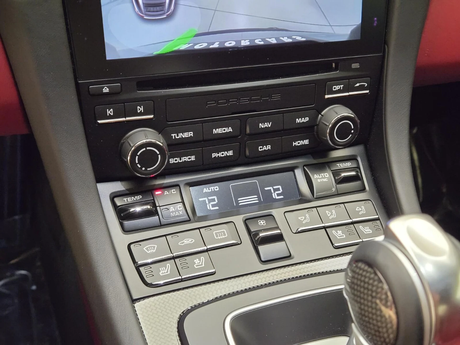 mph036_1889239399_Used_2019_Porsche_911_1763542666_9181d0b2c0